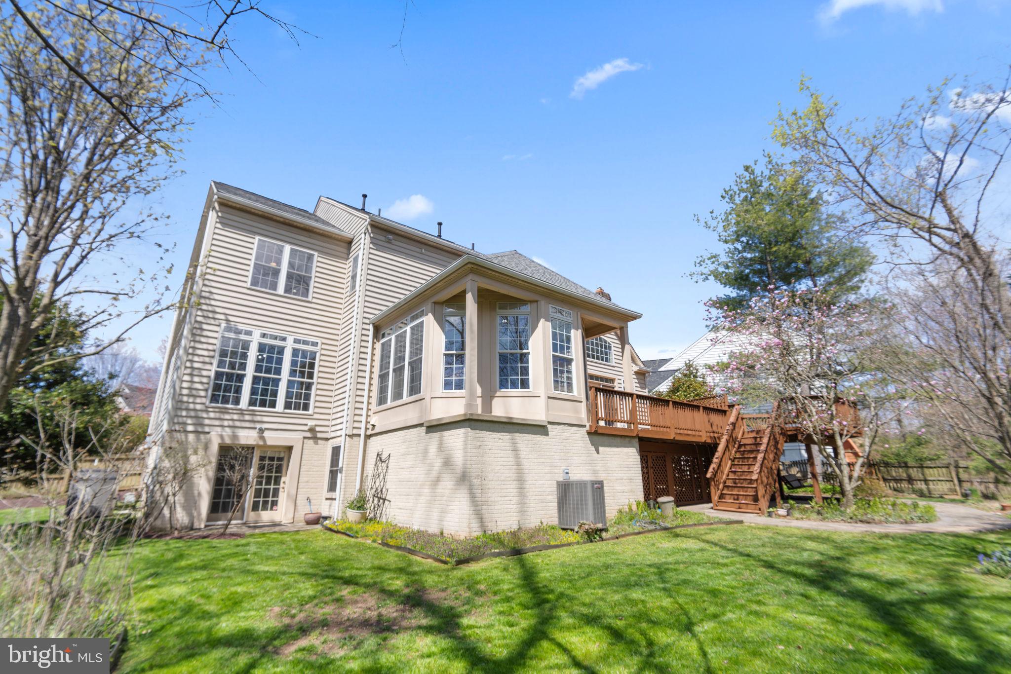 11435 SENECA FOREST CIRCLE