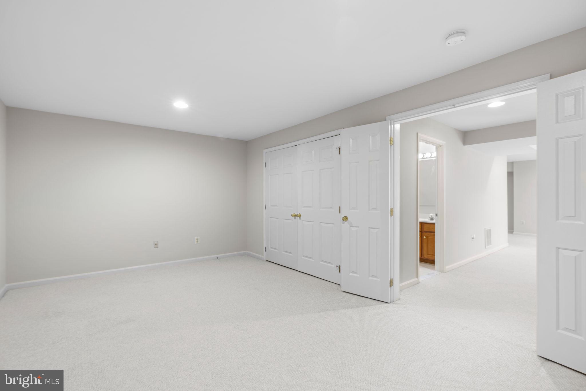 11435 SENECA FOREST CIRCLE