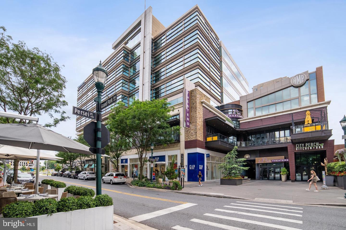 2511 KENSINGTON BOULEVARD