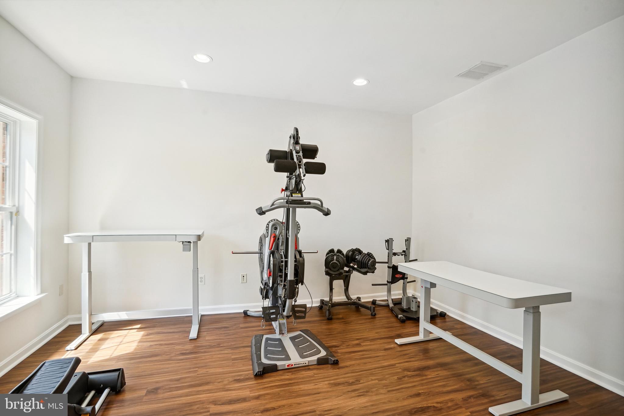 2511 KENSINGTON BOULEVARD