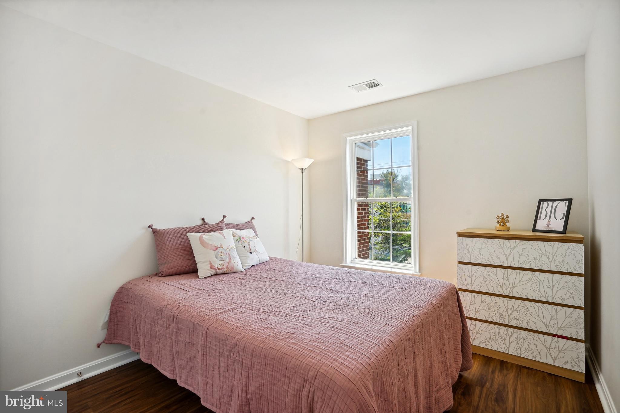 2511 KENSINGTON BOULEVARD