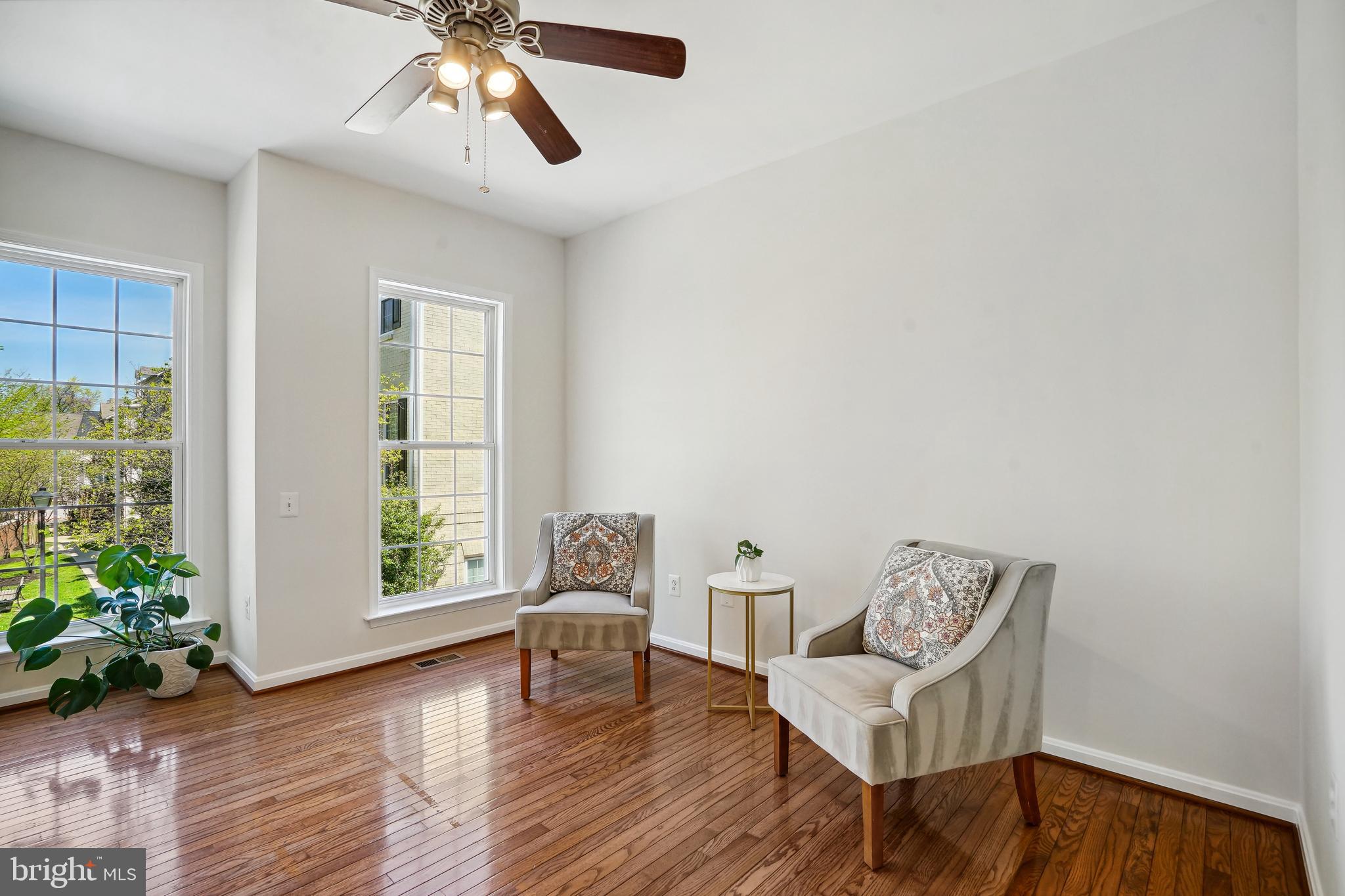 2511 KENSINGTON BOULEVARD