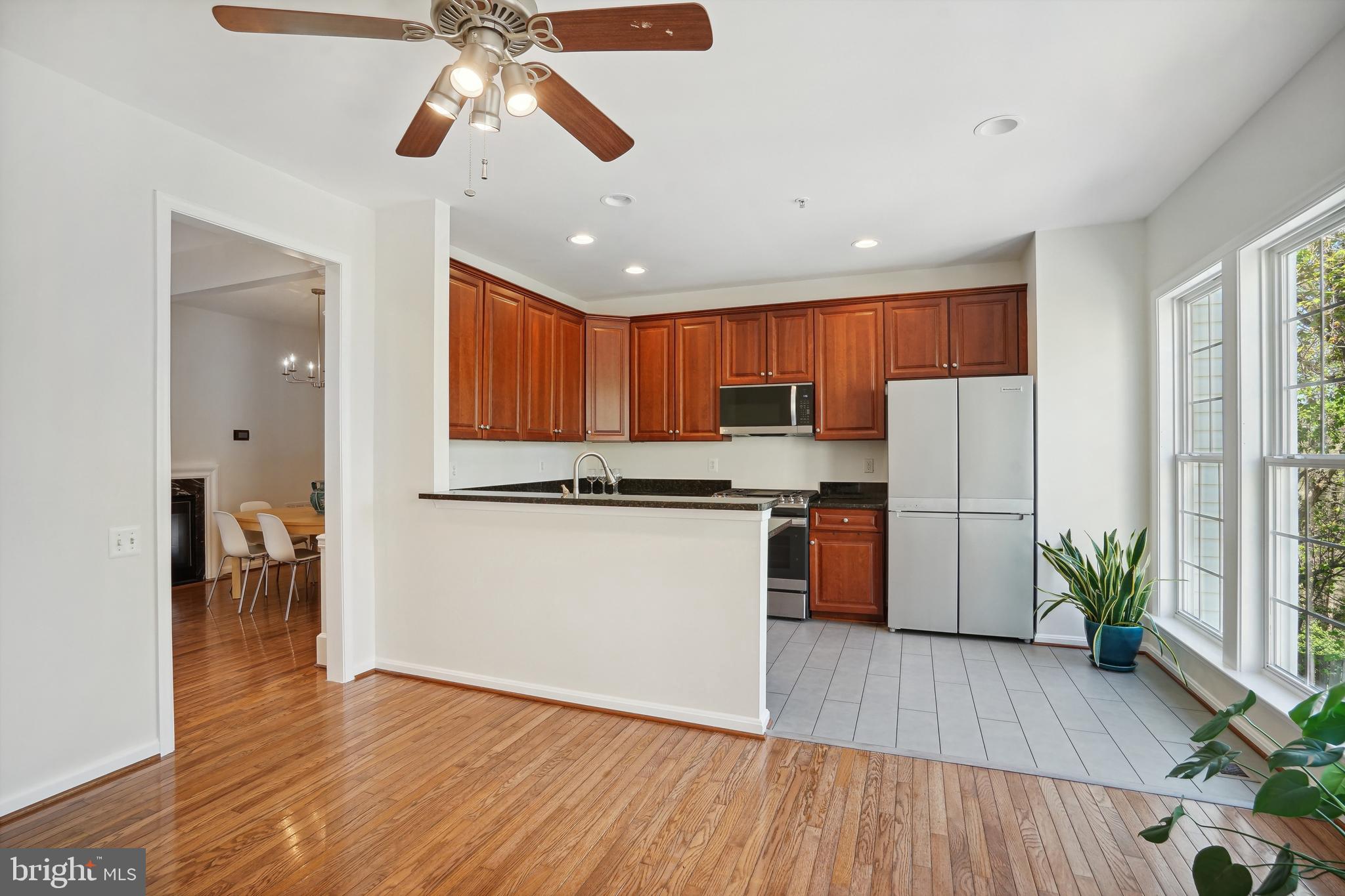 2511 KENSINGTON BOULEVARD