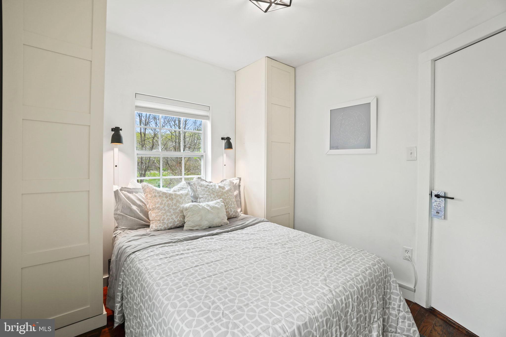 4409 GARRETT PARK ROAD