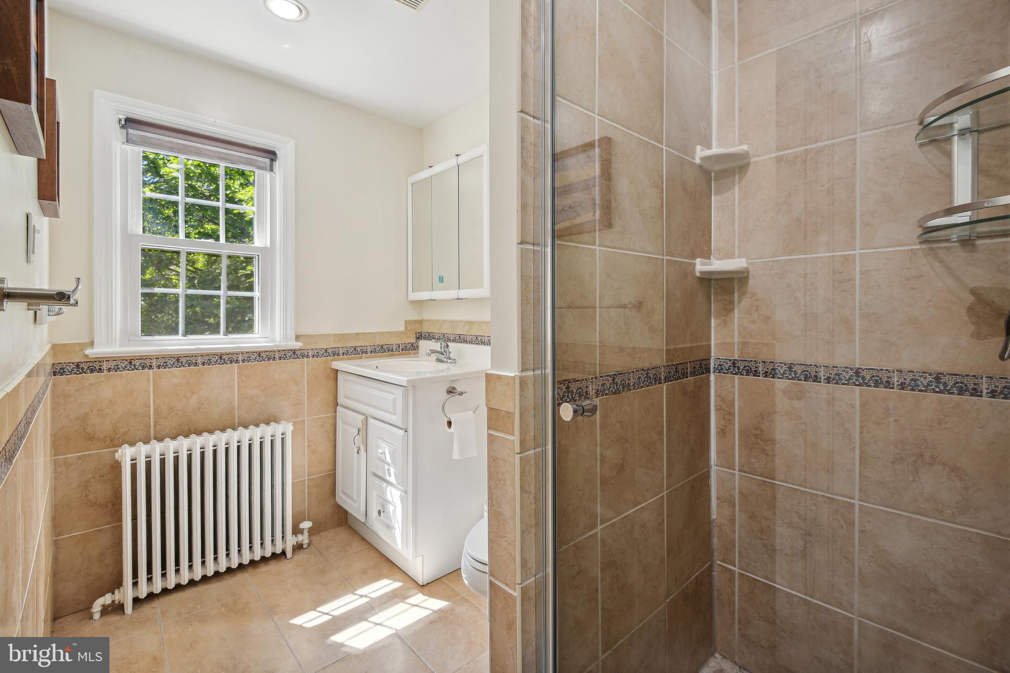 108 WOODRIDGE AVENUE