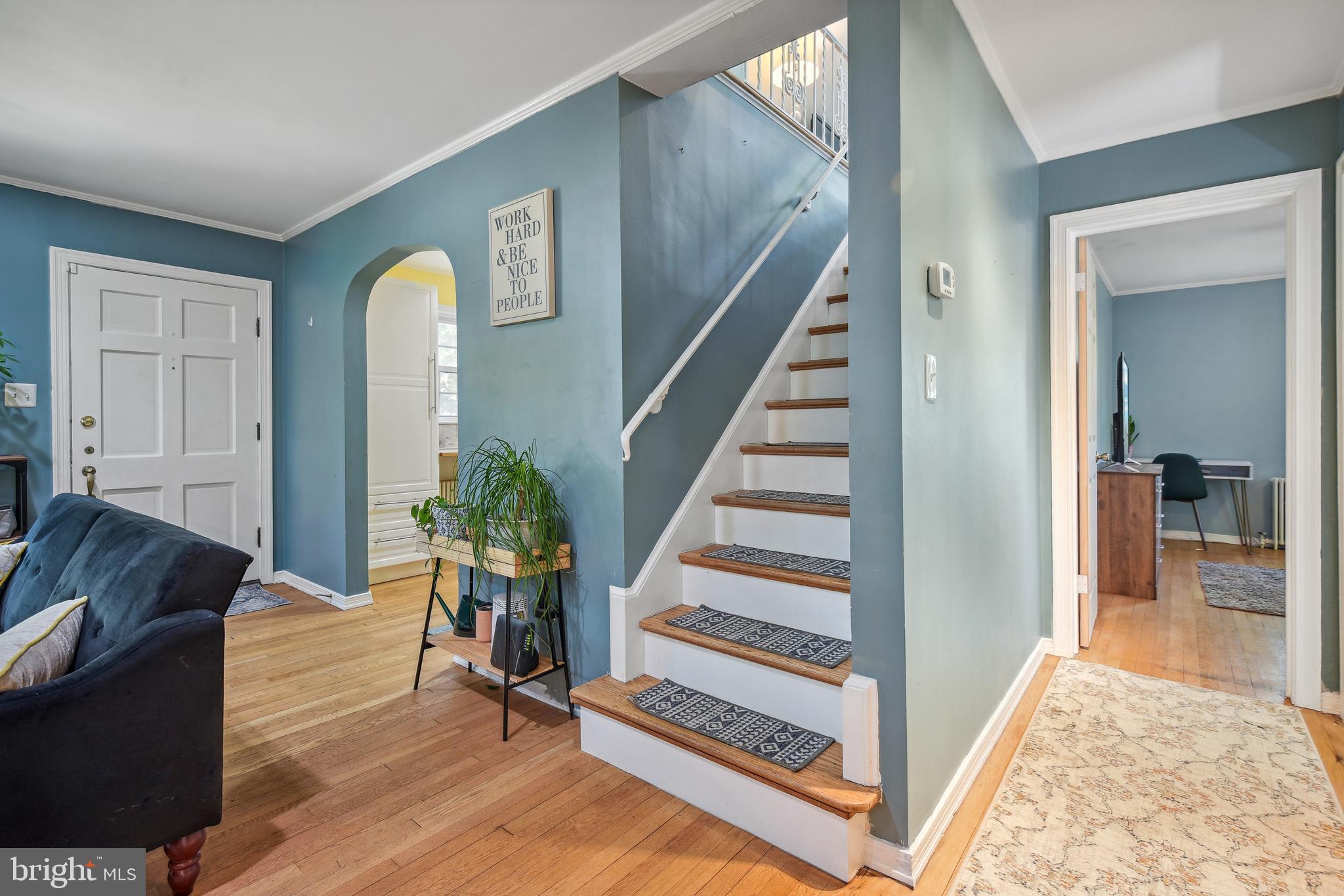 108 WOODRIDGE AVENUE