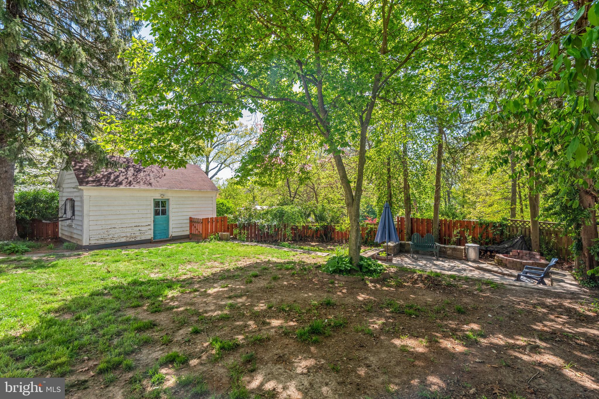 108 WOODRIDGE AVENUE