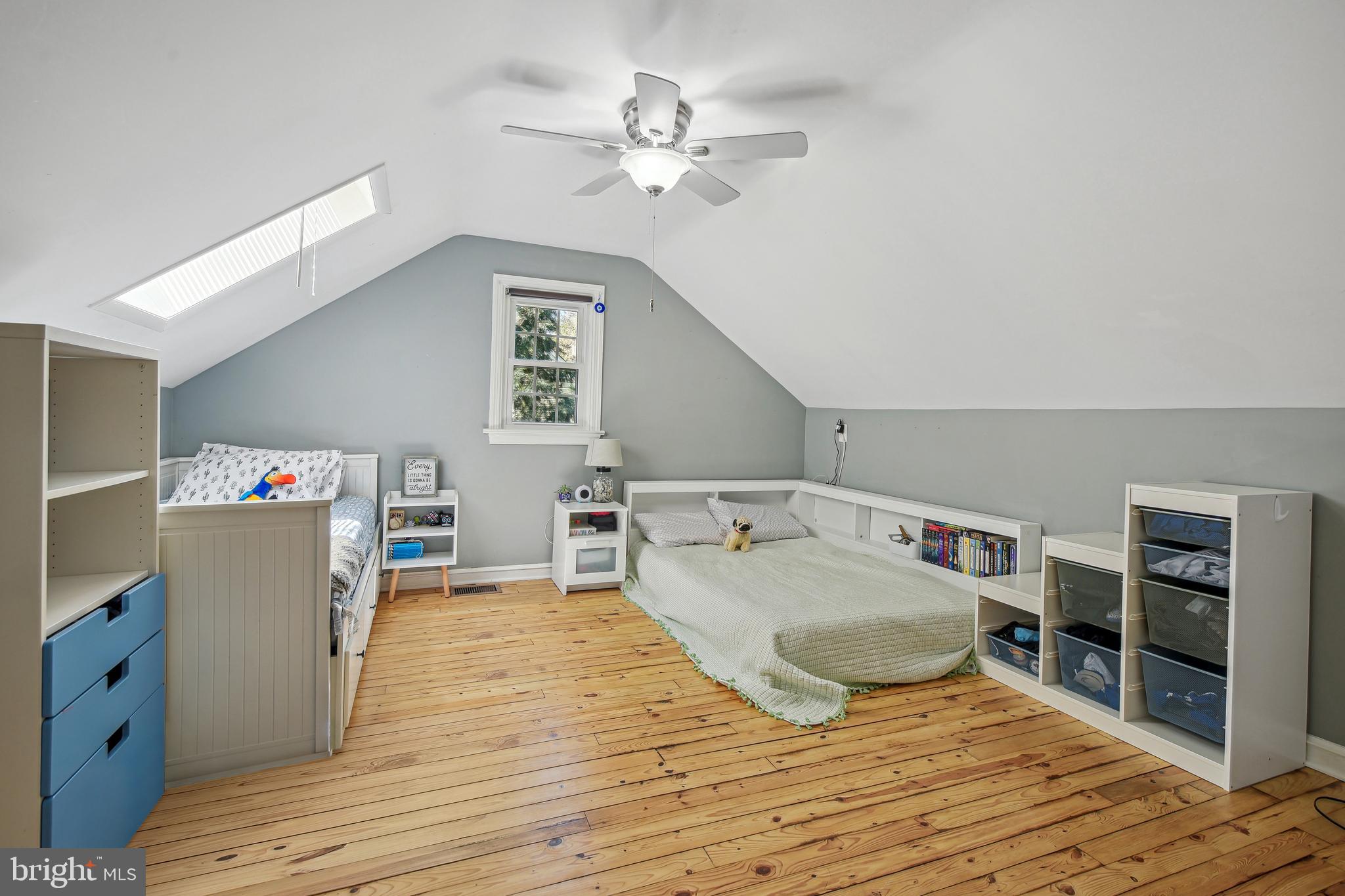 108 WOODRIDGE AVENUE