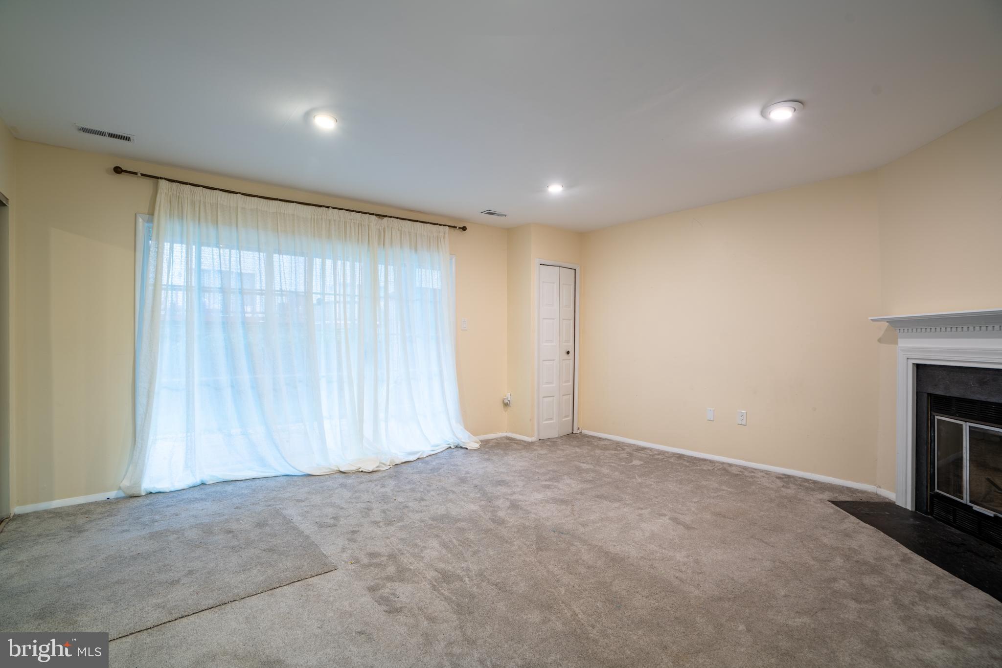 3500 VINTAGE SPRING TERRACE