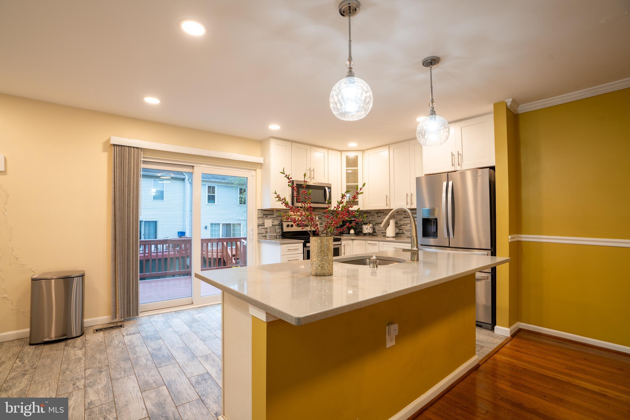 3500 VINTAGE SPRING TERRACE