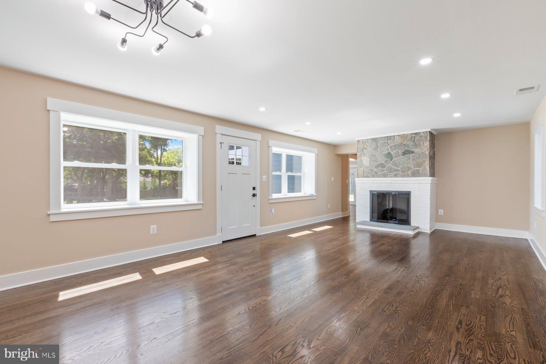 19025 GOLD MINE PLACE