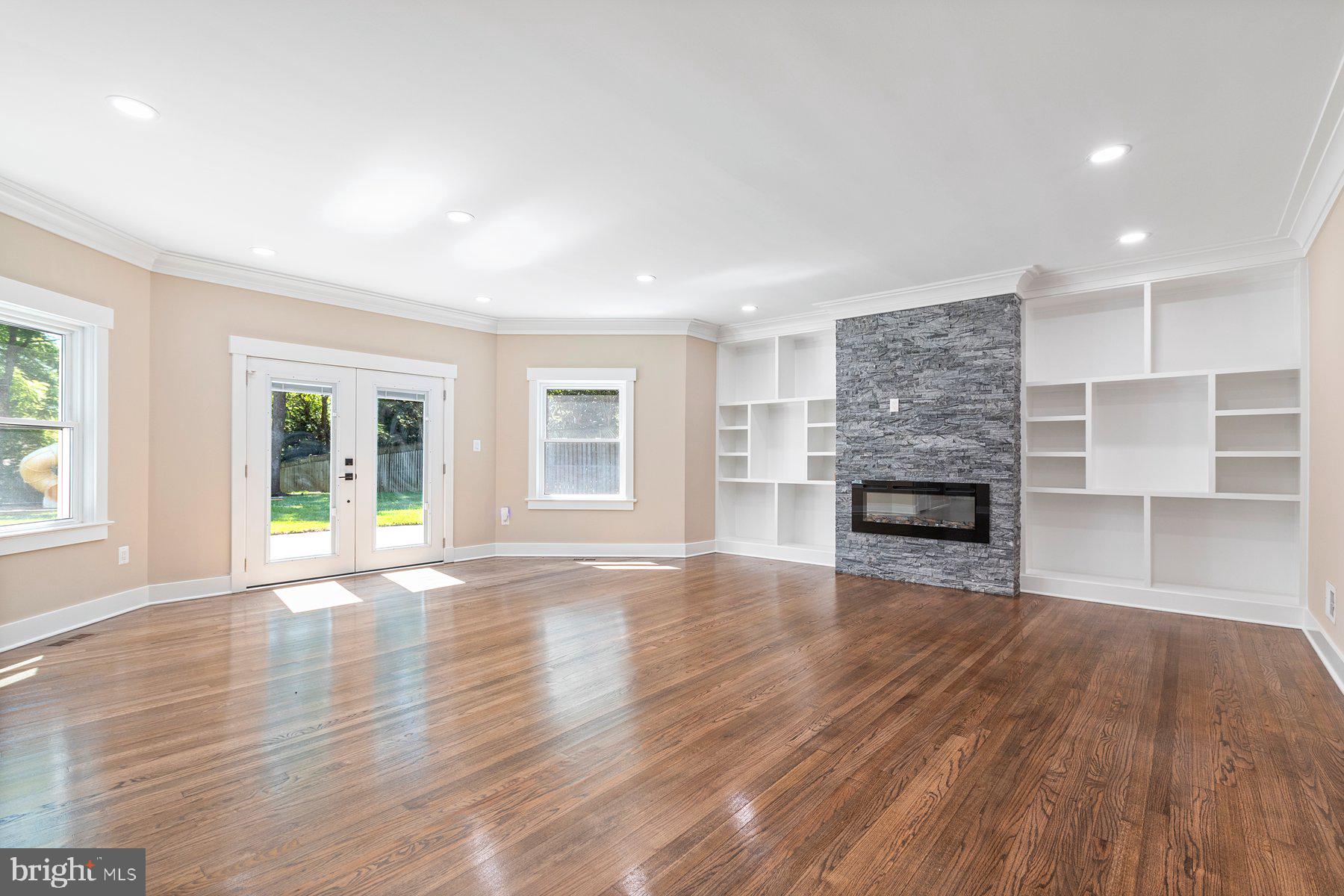 19025 GOLD MINE PLACE