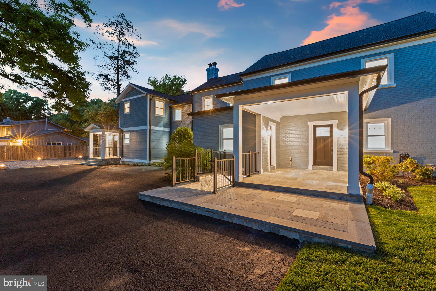 19025 GOLD MINE PLACE