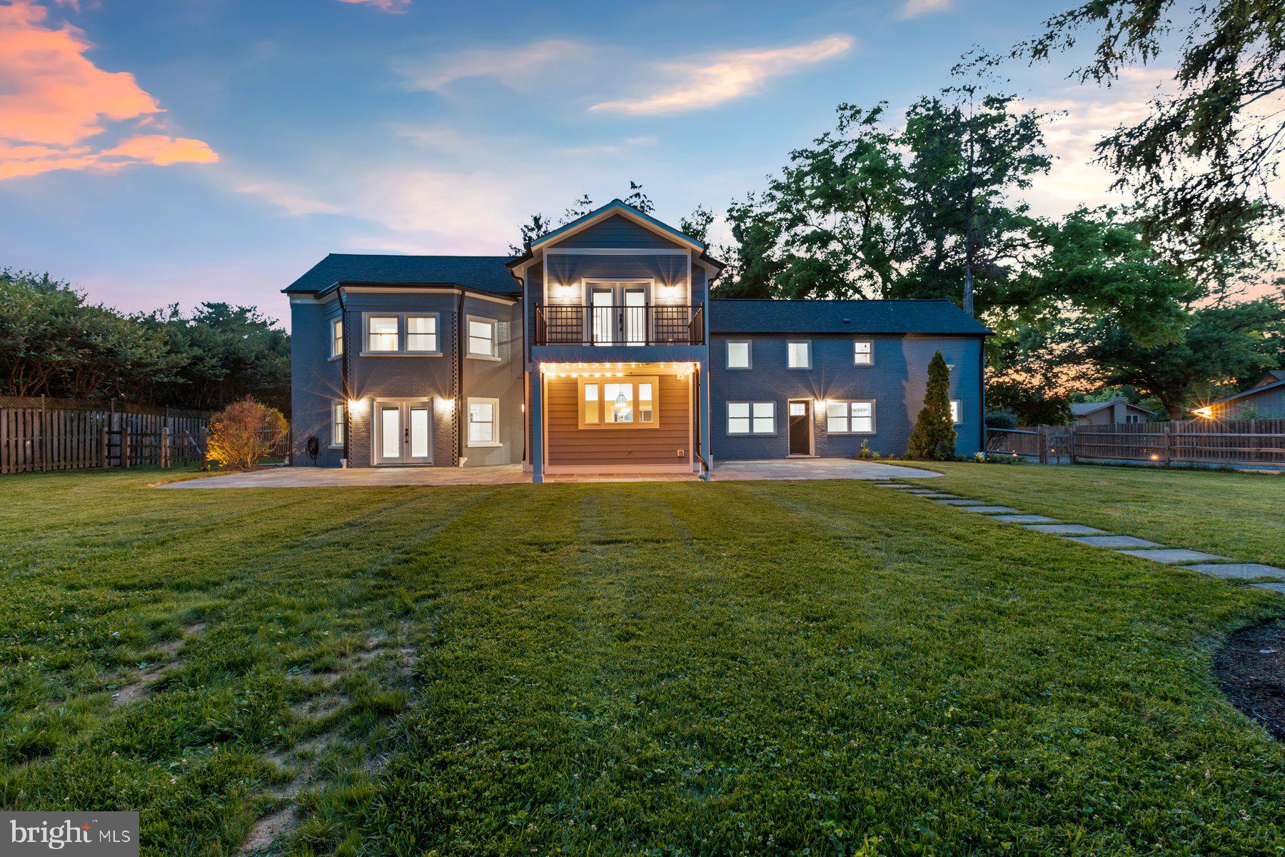 19025 GOLD MINE PLACE