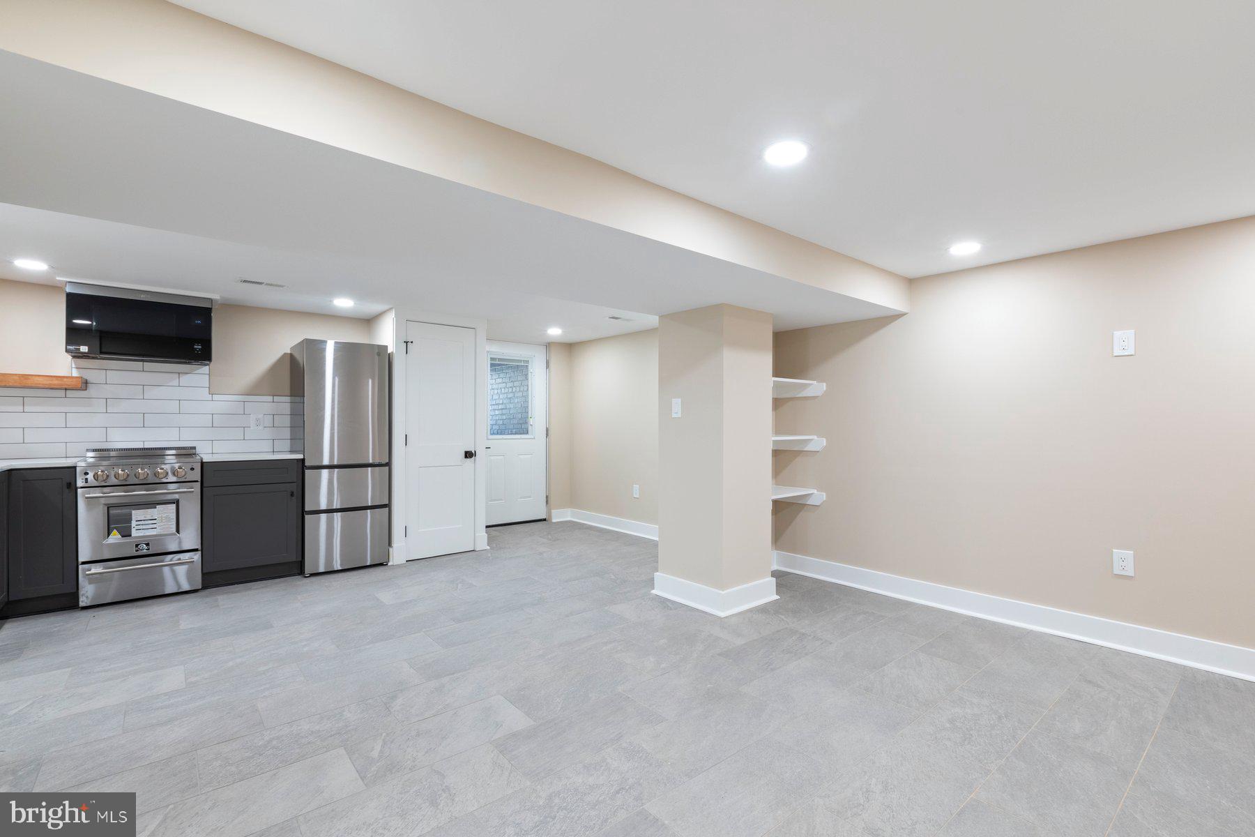 19025 GOLD MINE PLACE