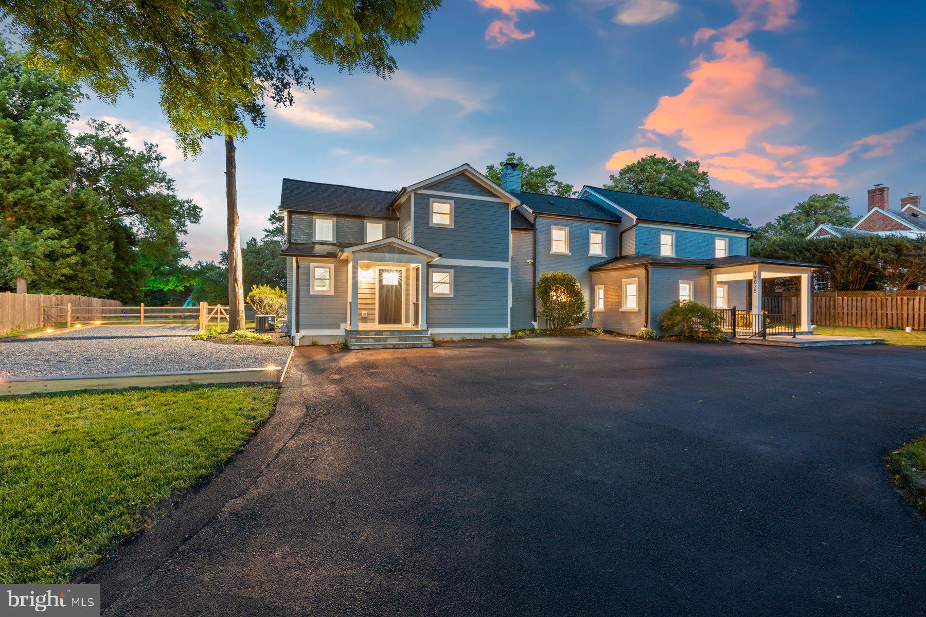 19025 GOLD MINE PLACE