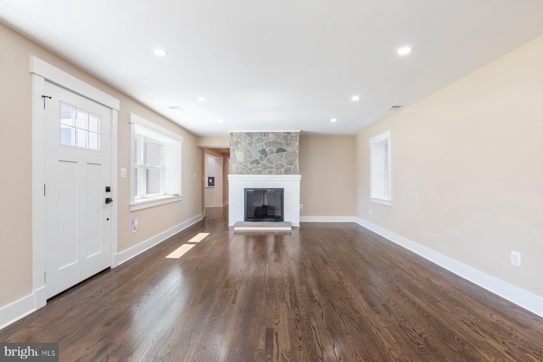 19025 GOLD MINE PLACE