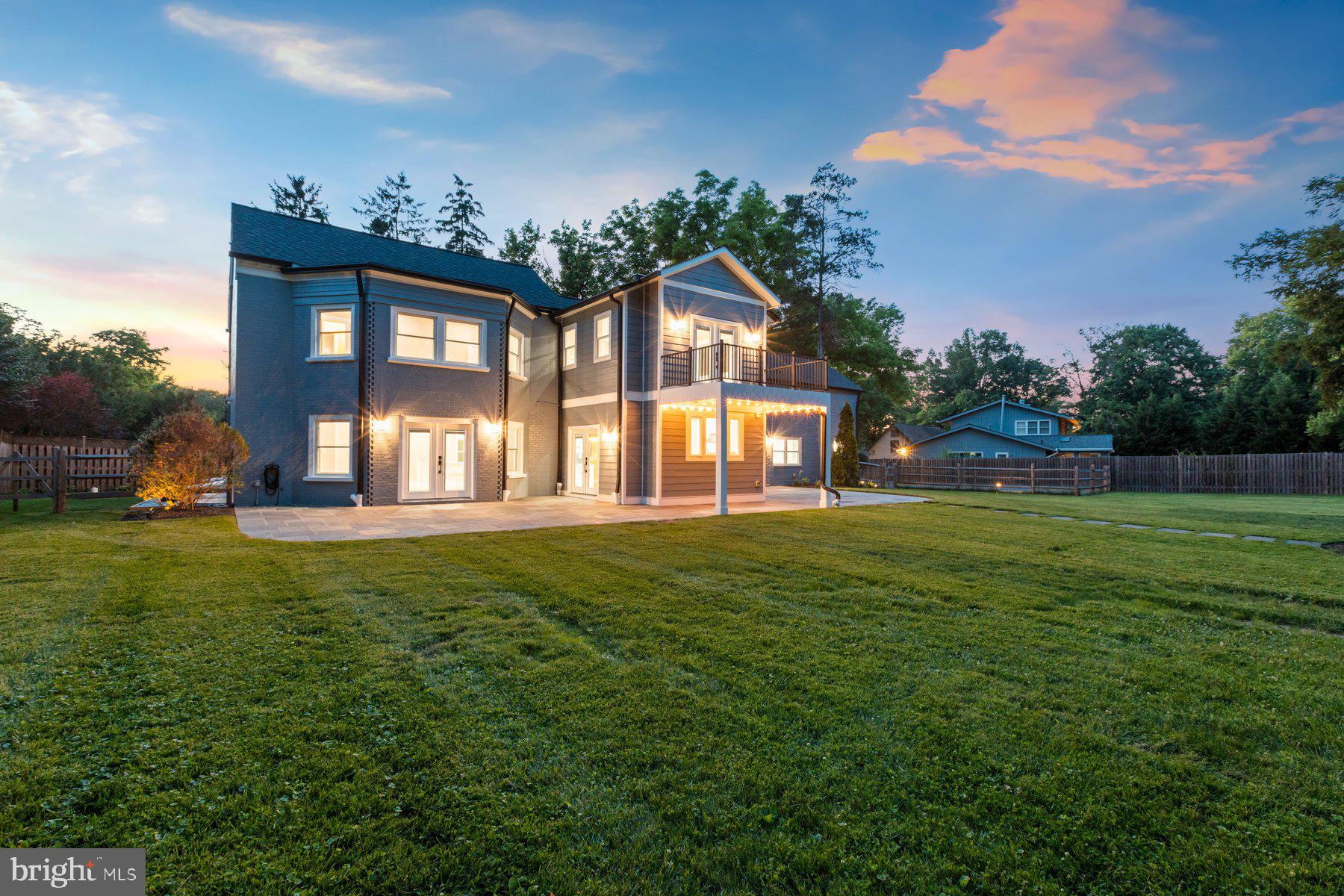 19025 GOLD MINE PLACE