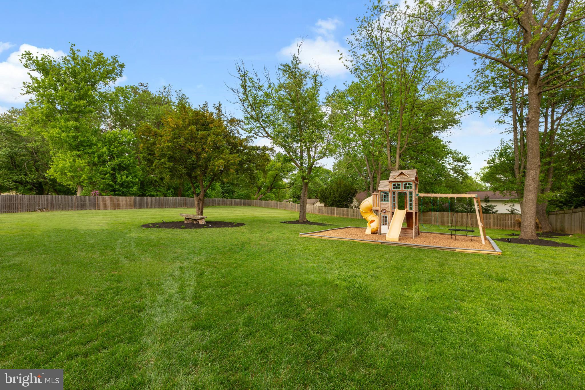 19025 GOLD MINE PLACE