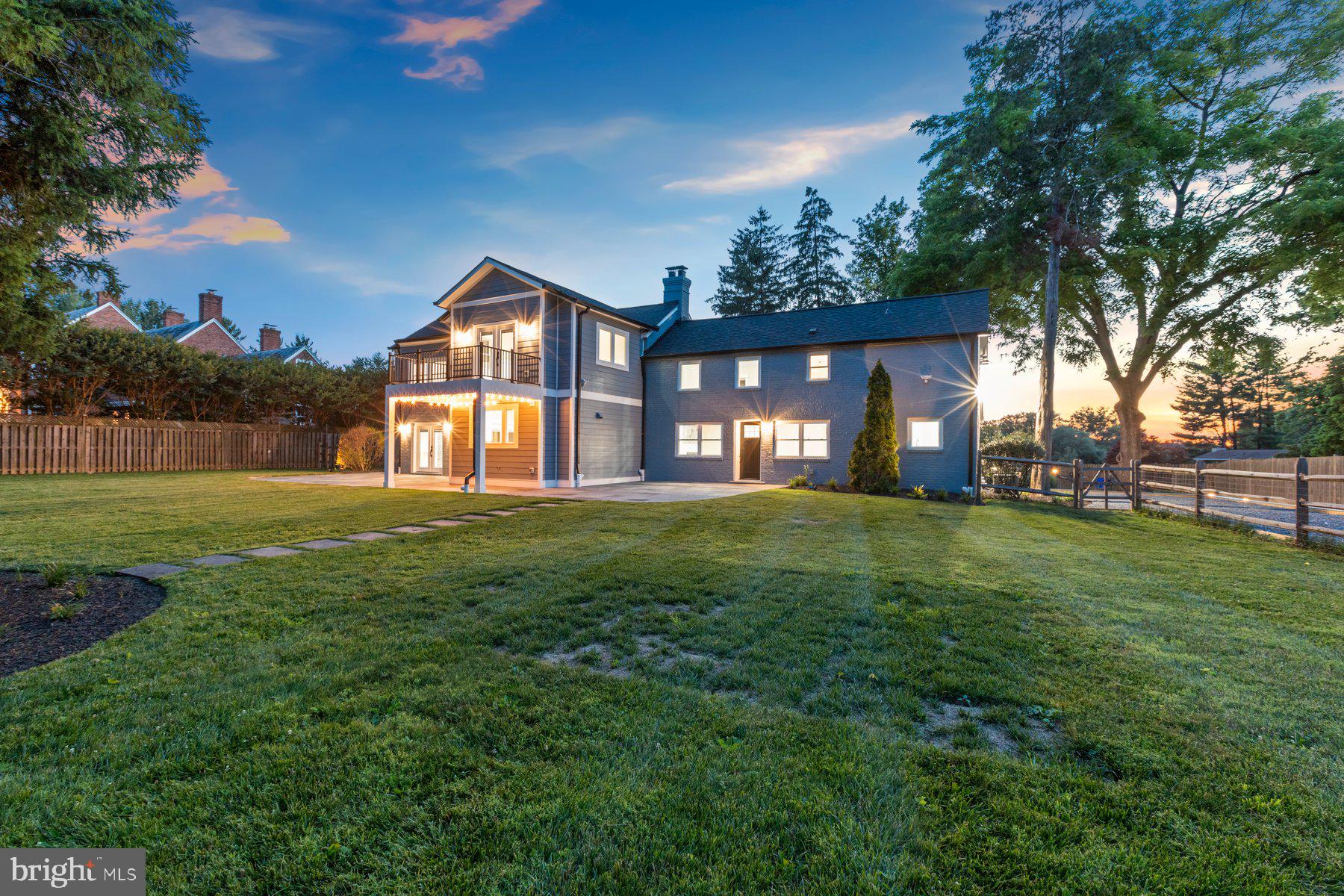 19025 GOLD MINE PLACE