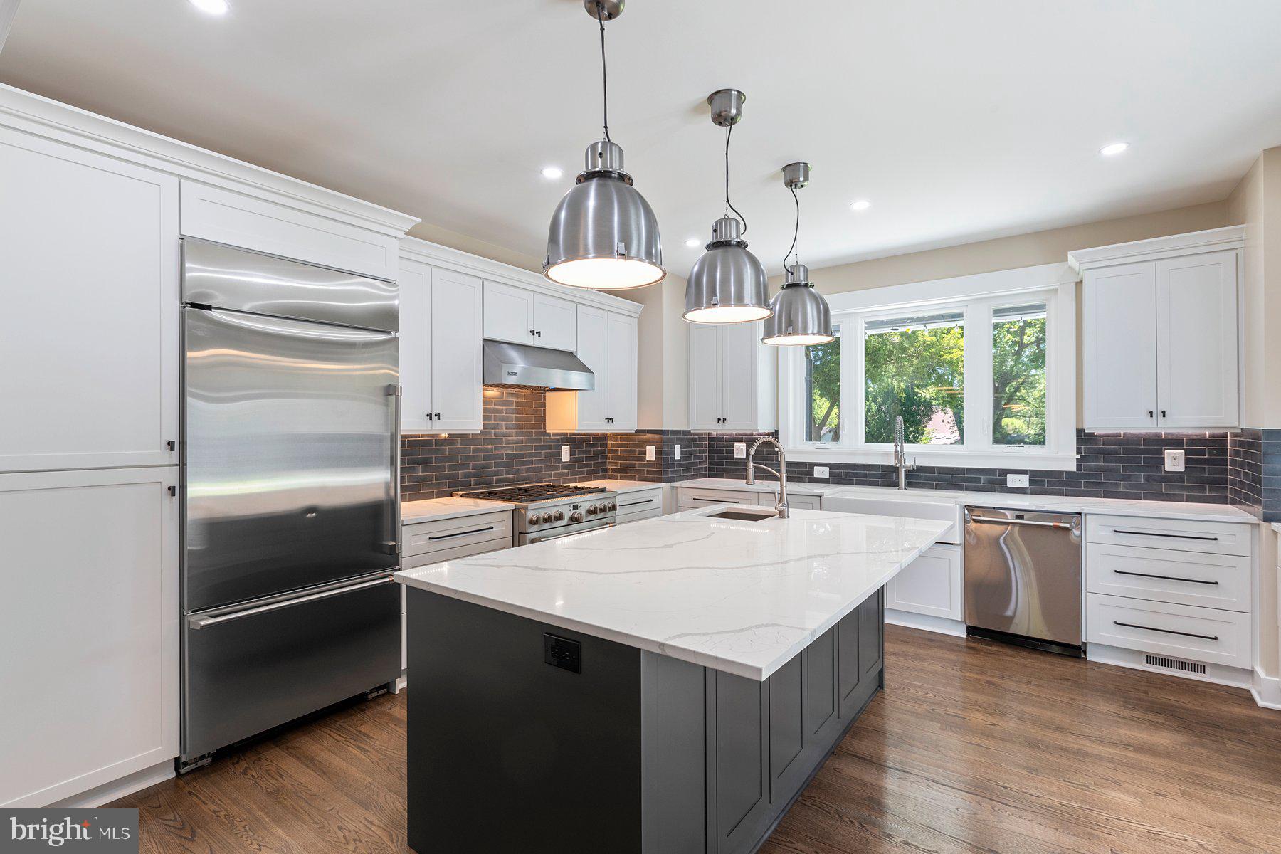 19025 GOLD MINE PLACE