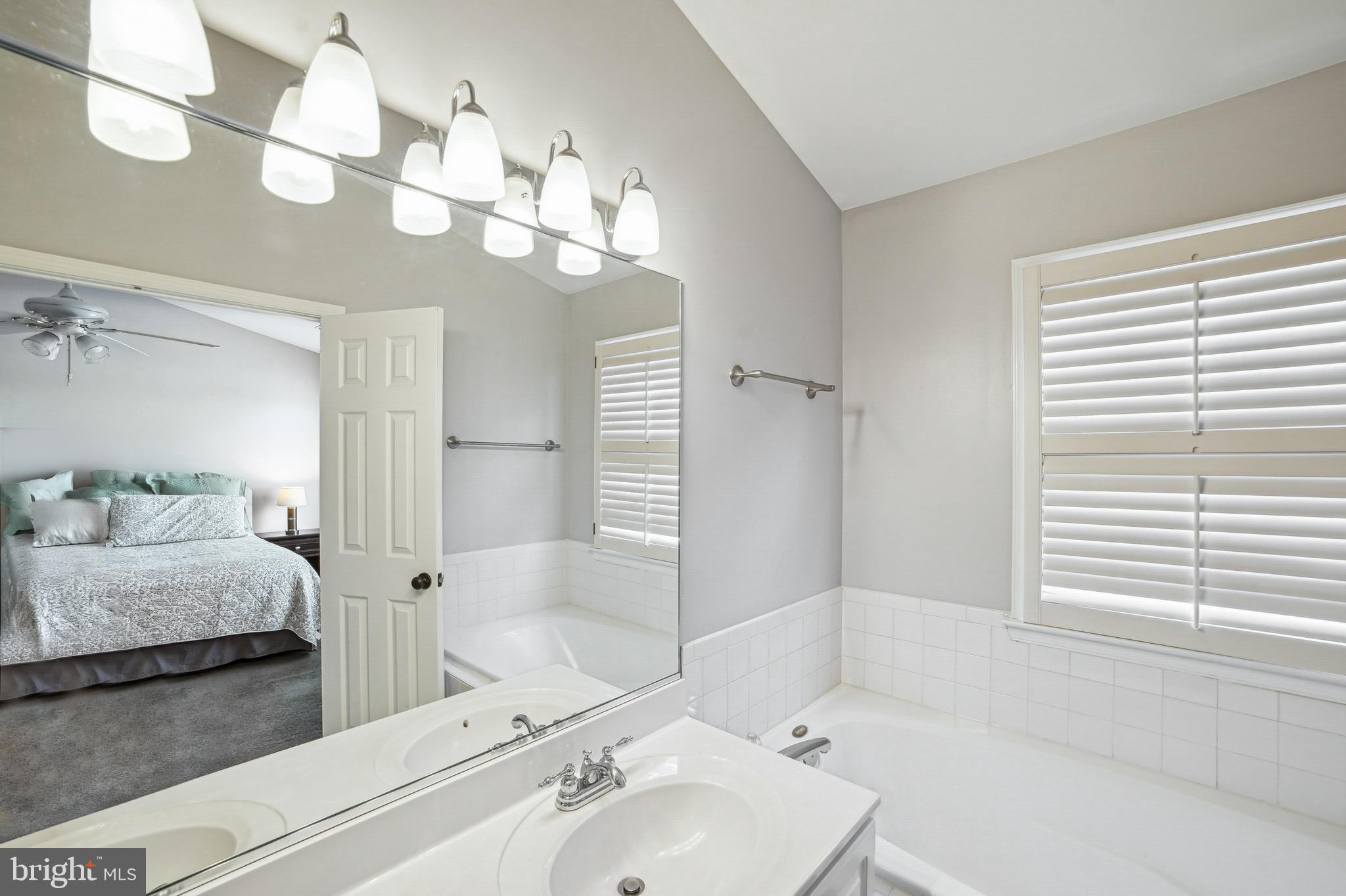 110 RIDGEPOINT PLACE