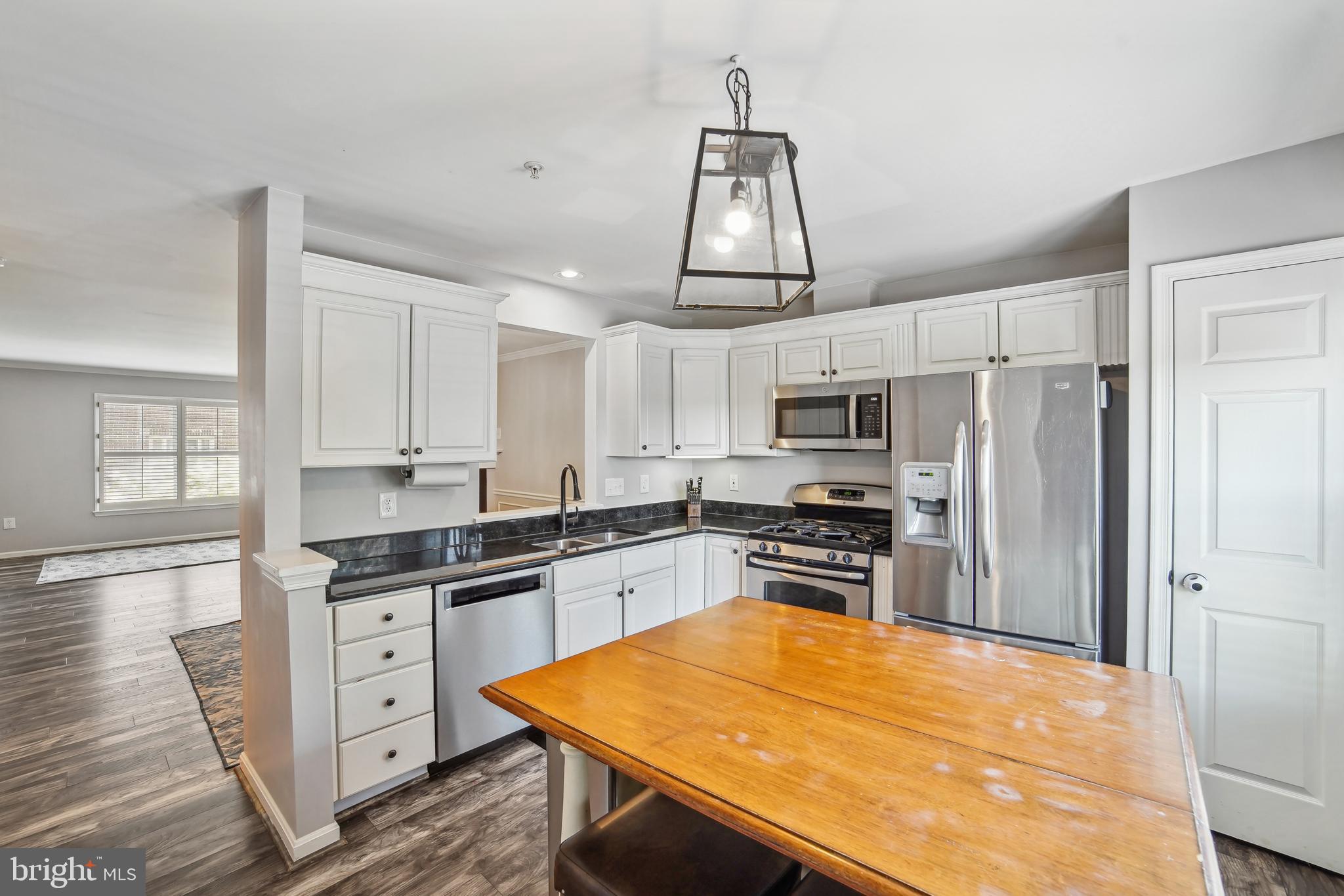 110 RIDGEPOINT PLACE