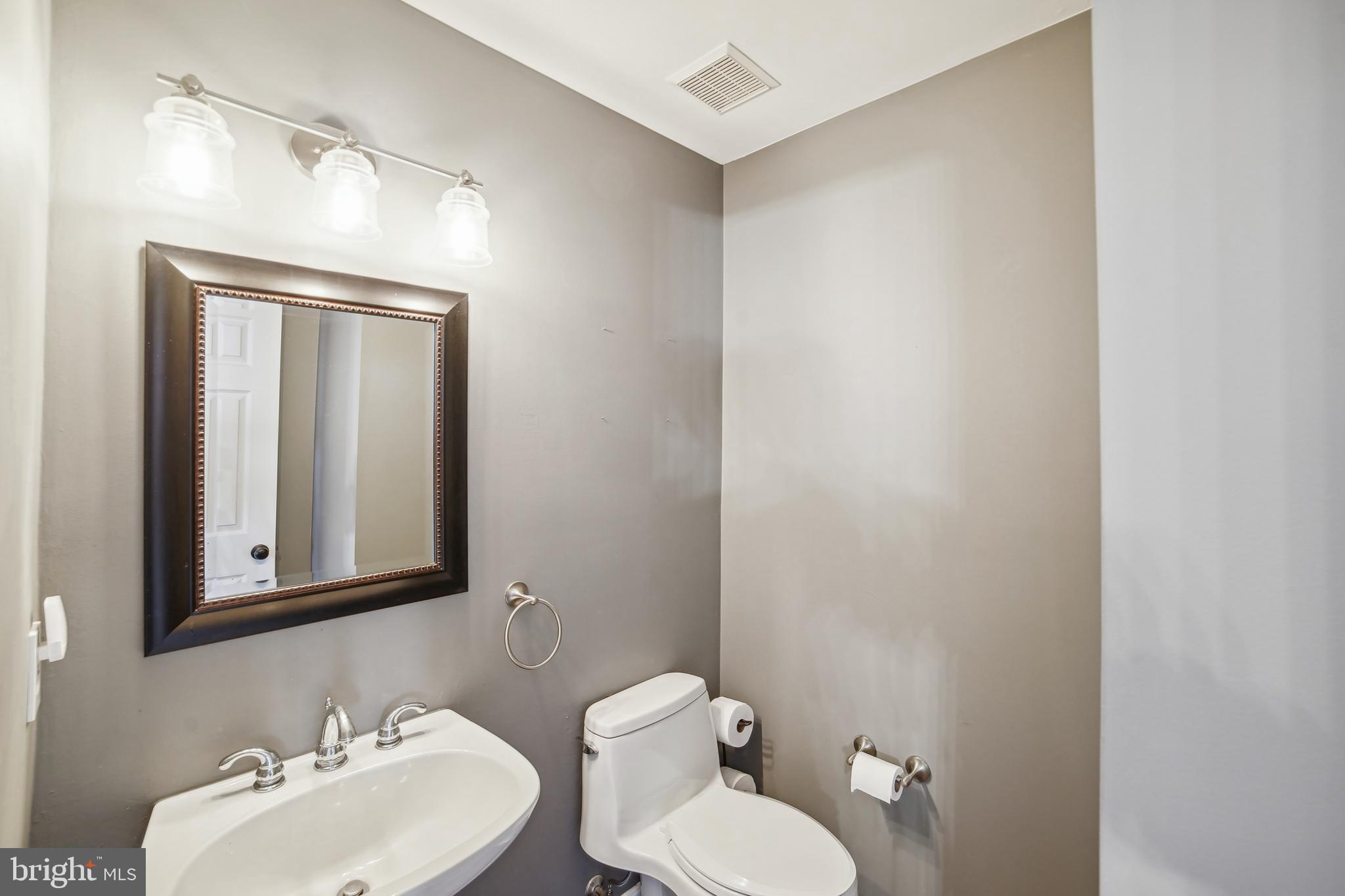 110 RIDGEPOINT PLACE