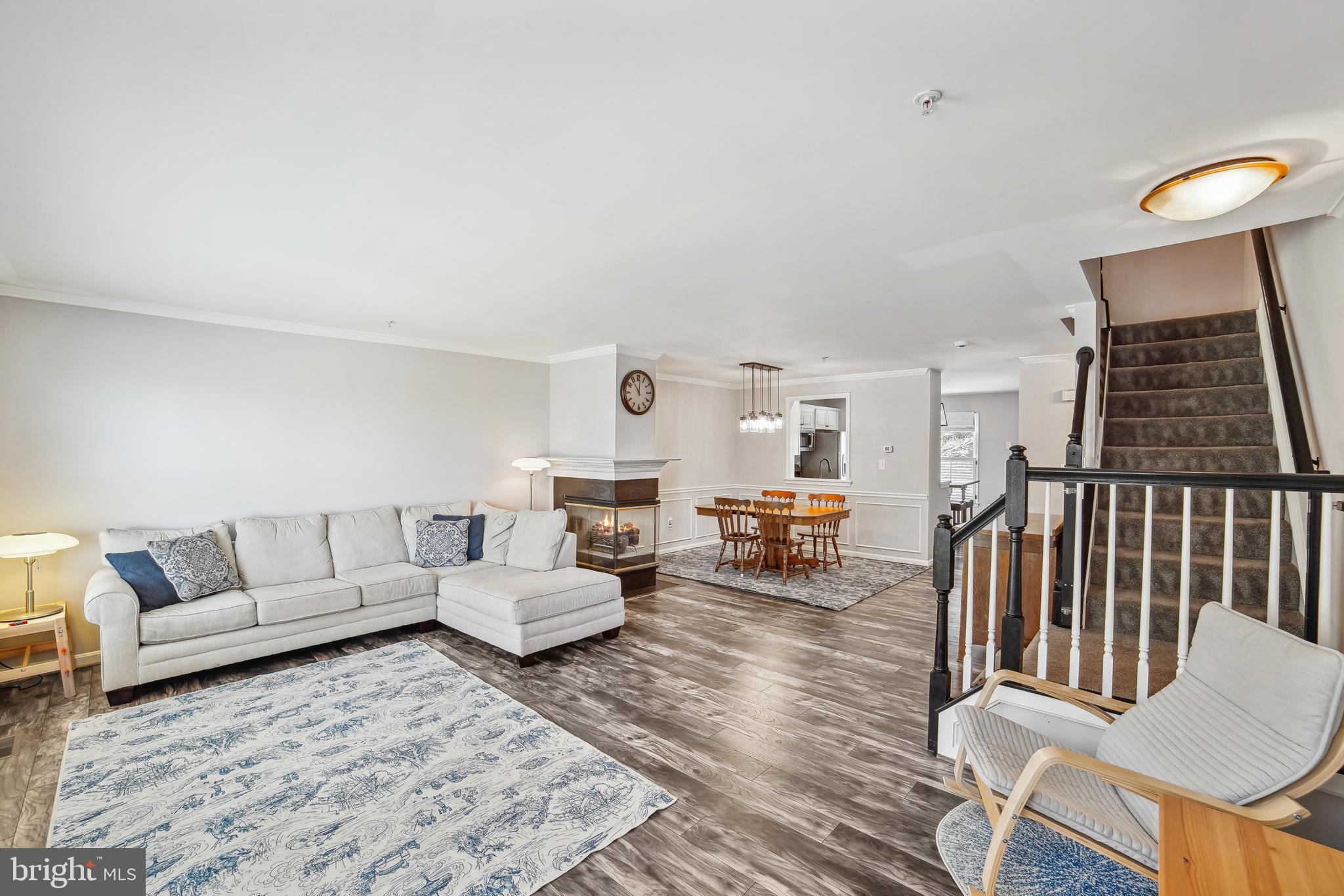 110 RIDGEPOINT PLACE