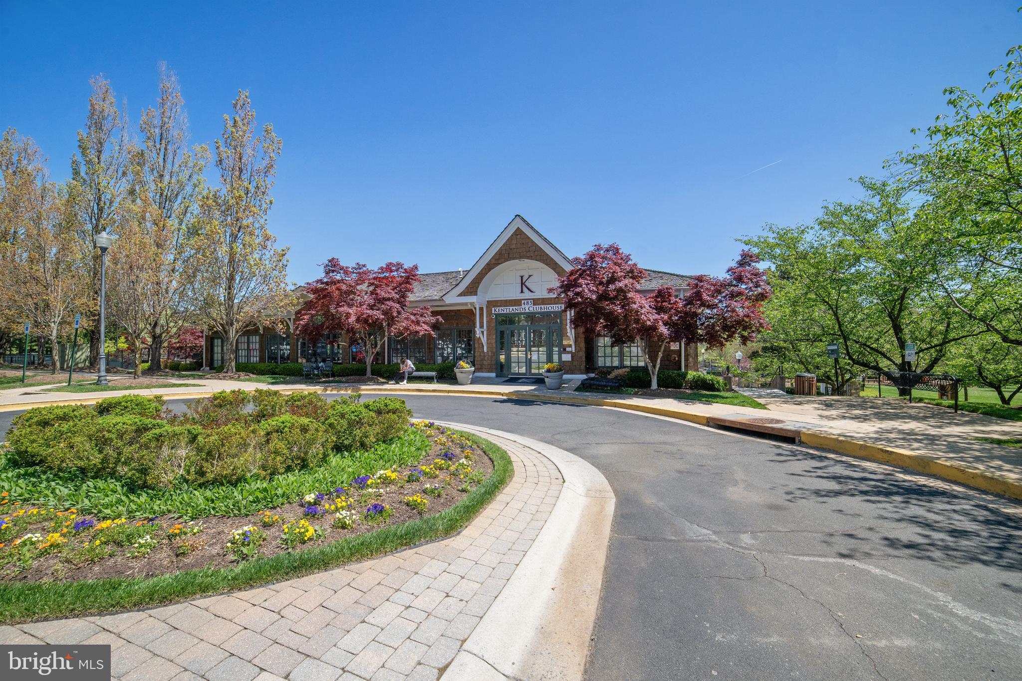 110 RIDGEPOINT PLACE