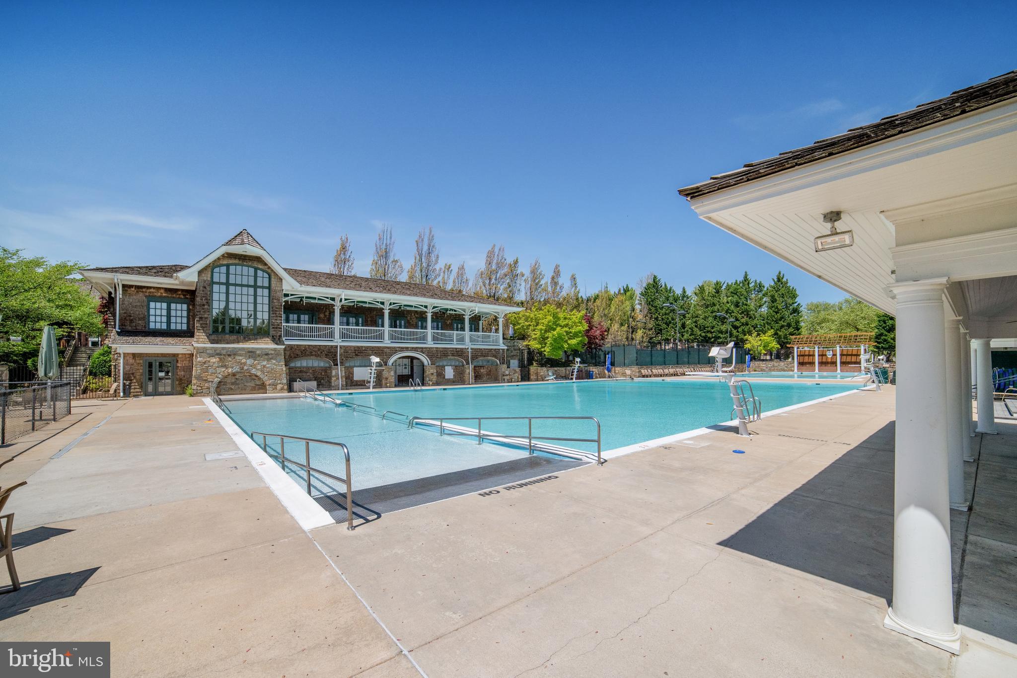 110 RIDGEPOINT PLACE