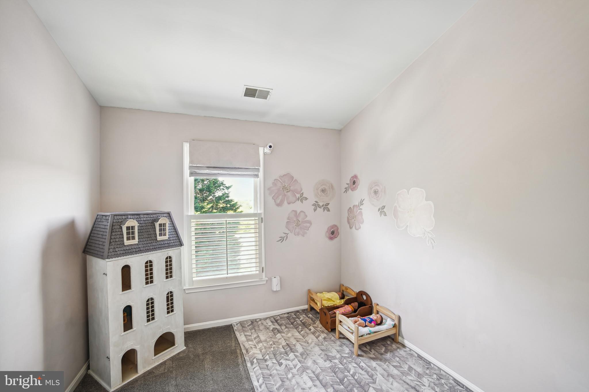 110 RIDGEPOINT PLACE