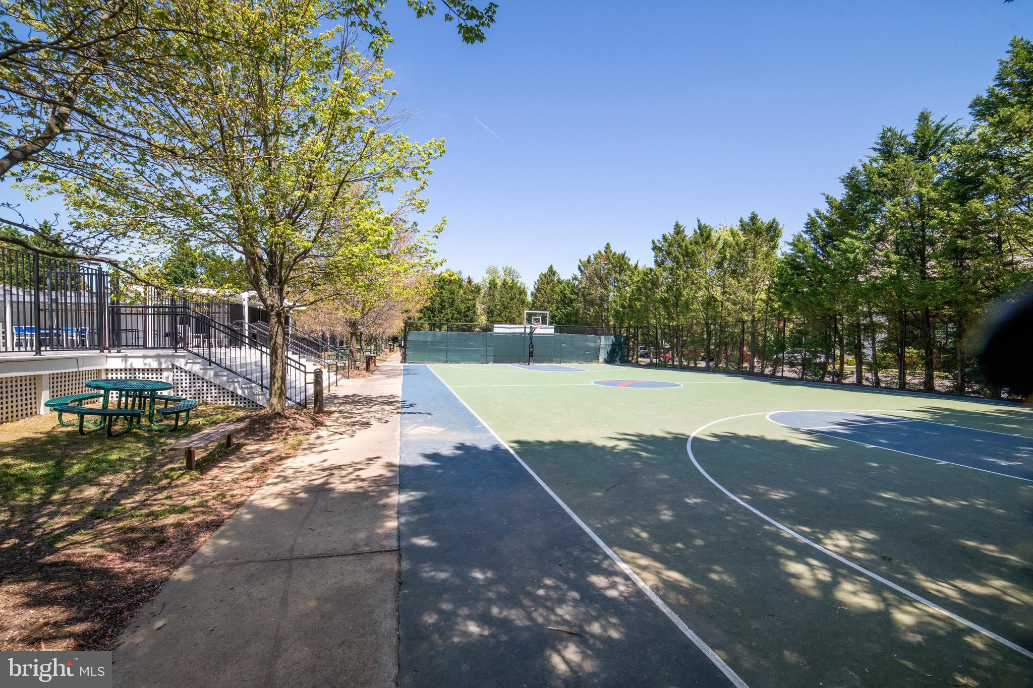 110 RIDGEPOINT PLACE