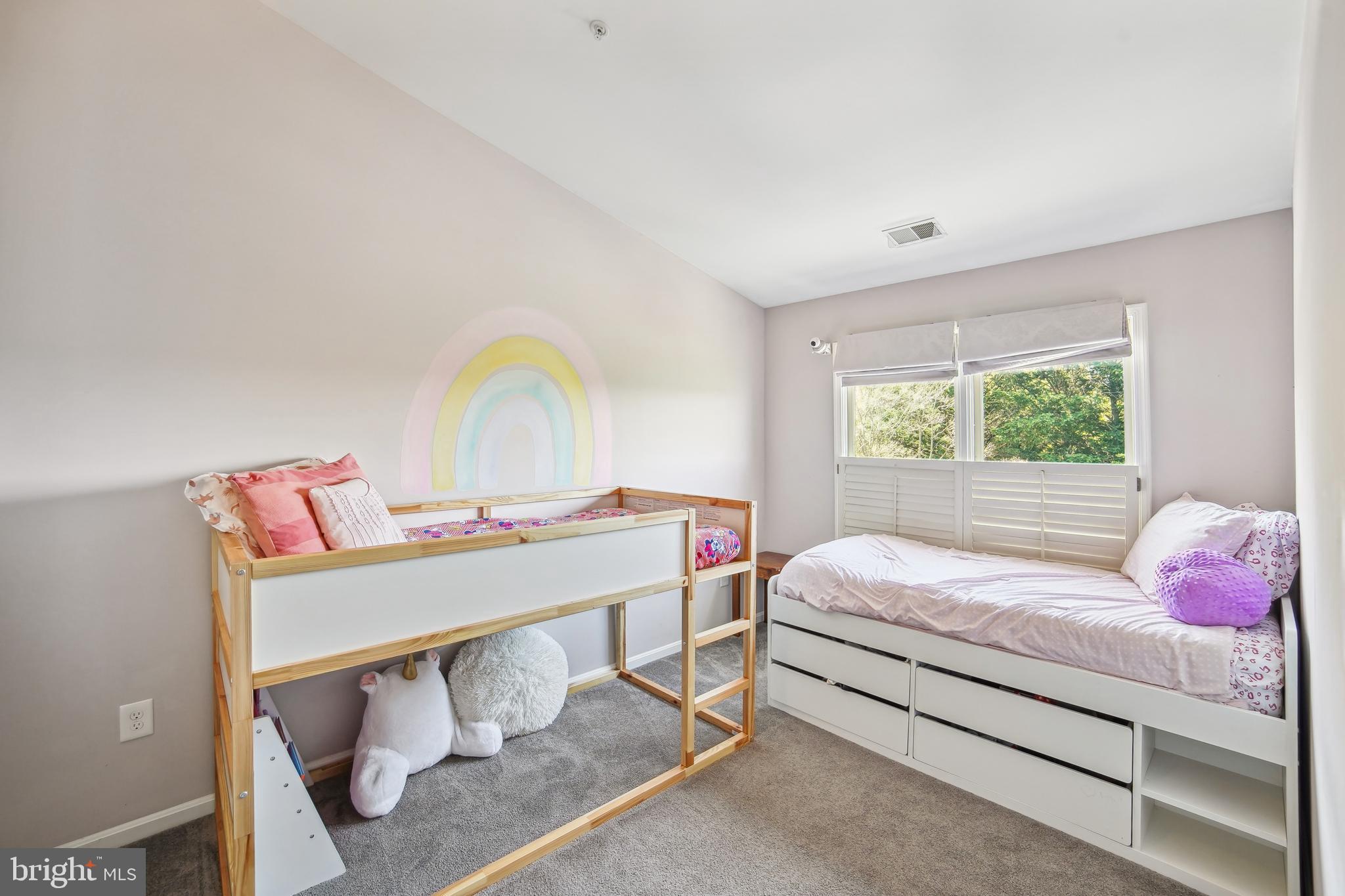 110 RIDGEPOINT PLACE