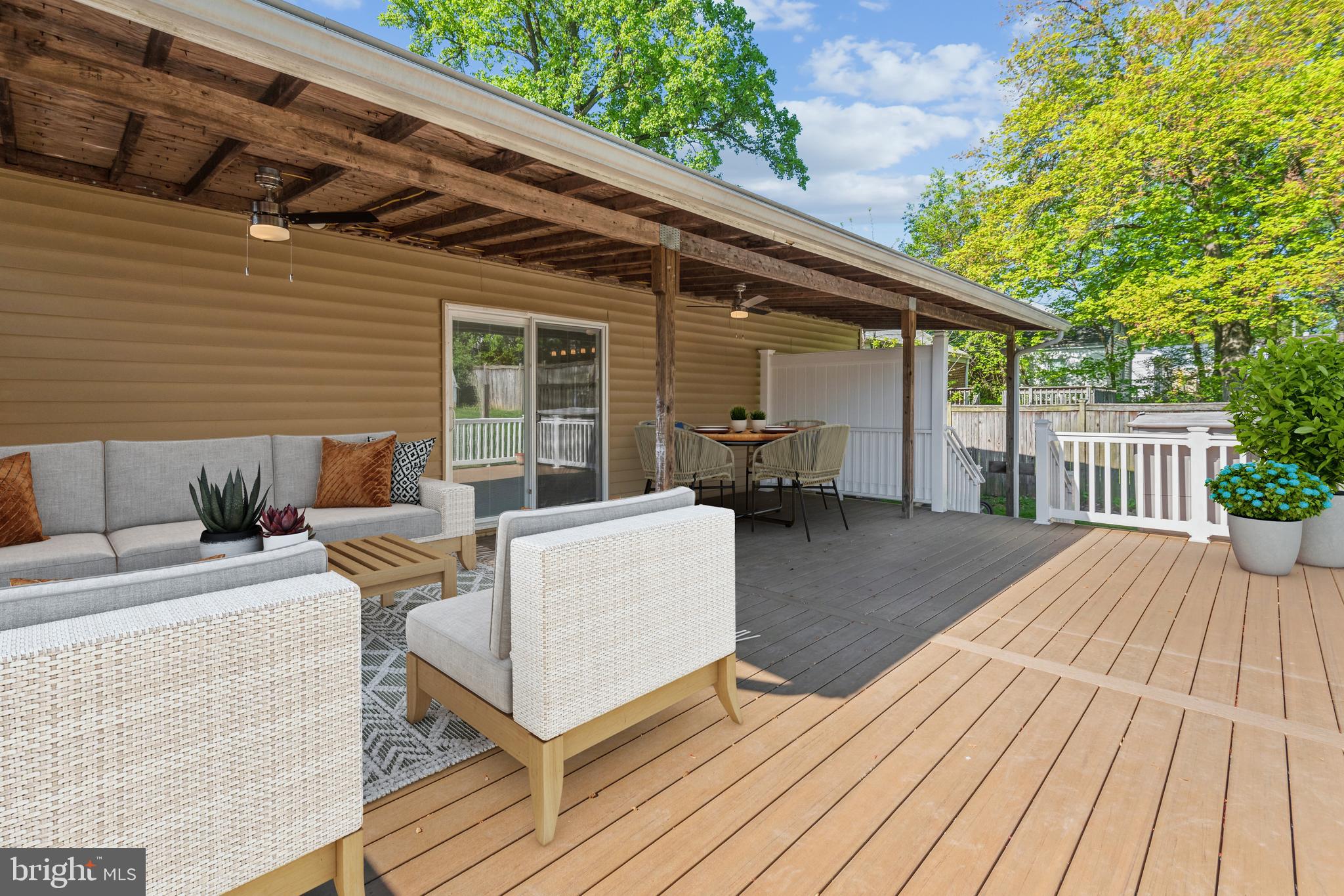 1513 WINDHAM LANE