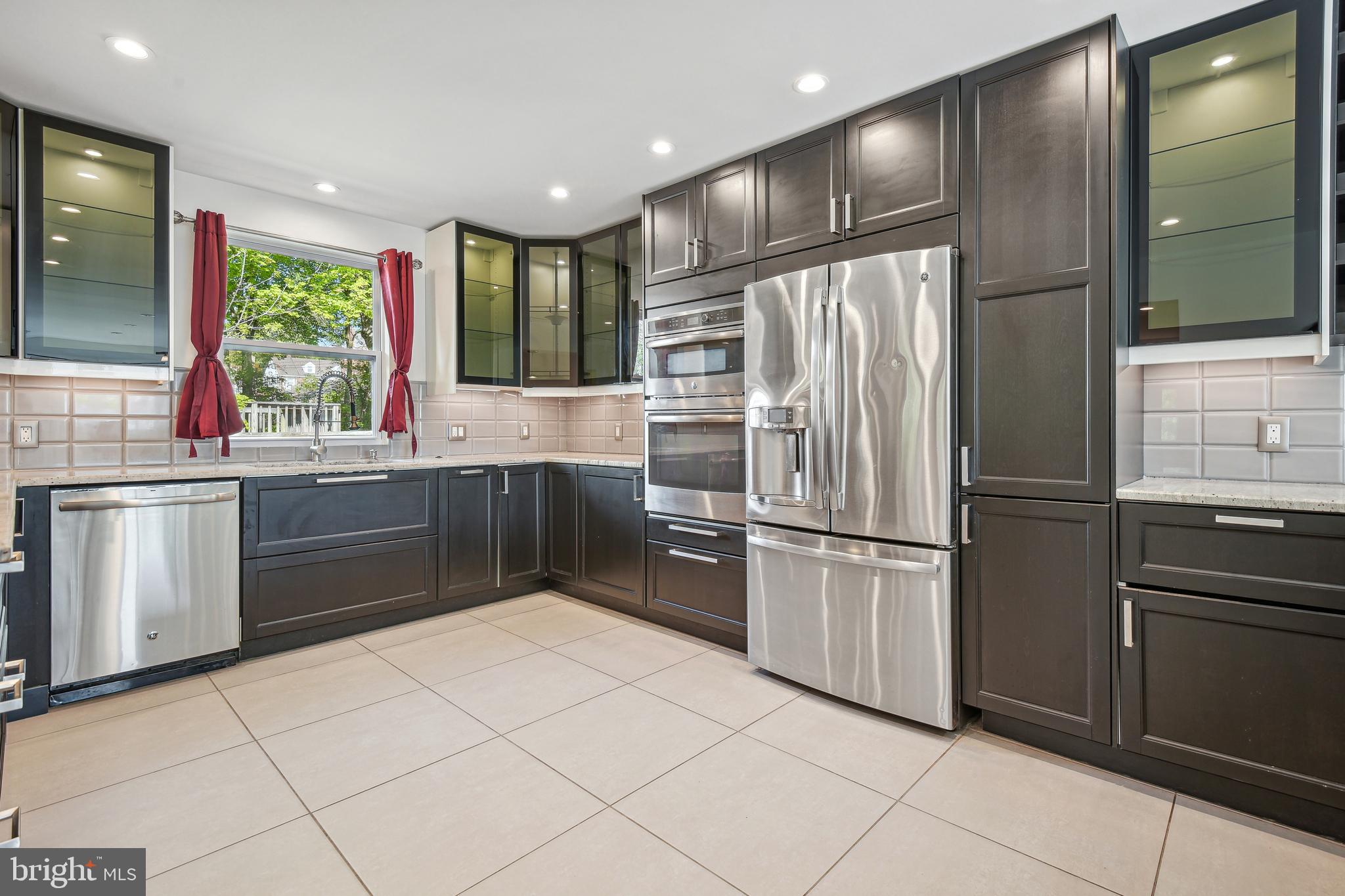 1513 WINDHAM LANE