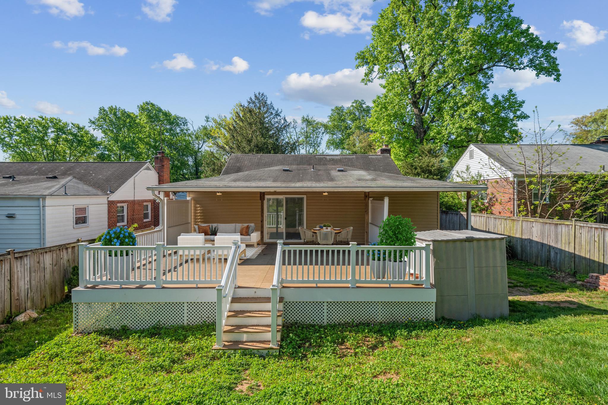 1513 WINDHAM LANE