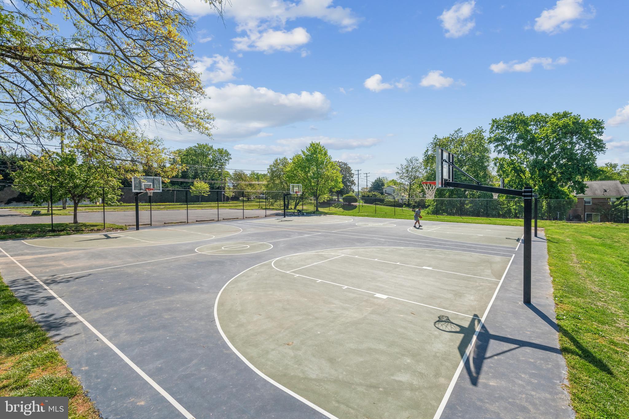 1513 WINDHAM LANE