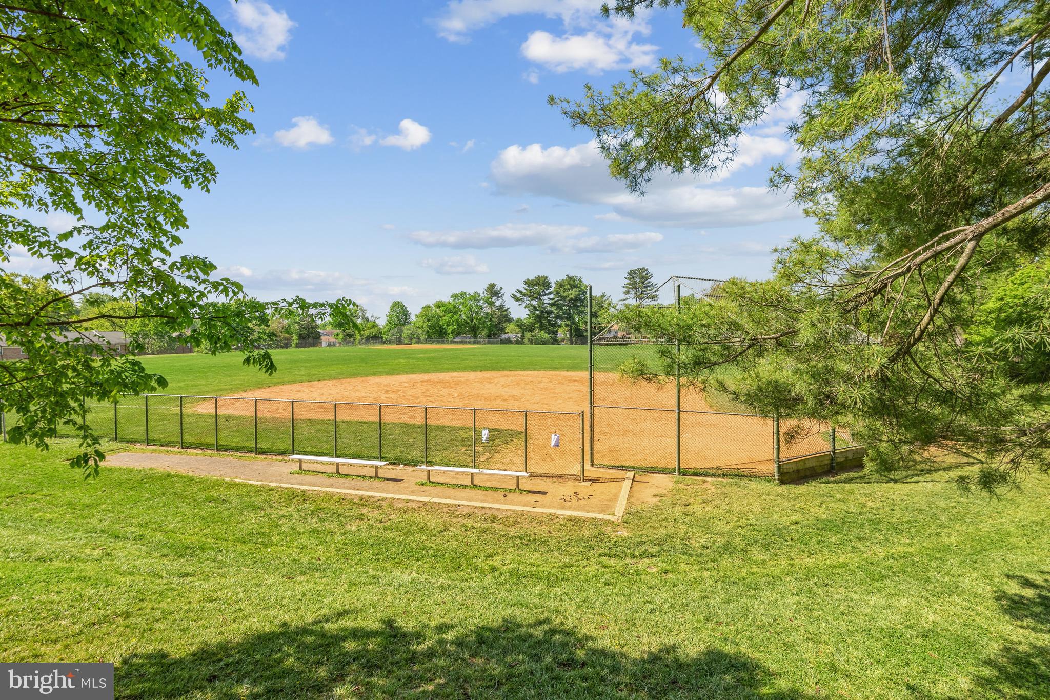 1513 WINDHAM LANE