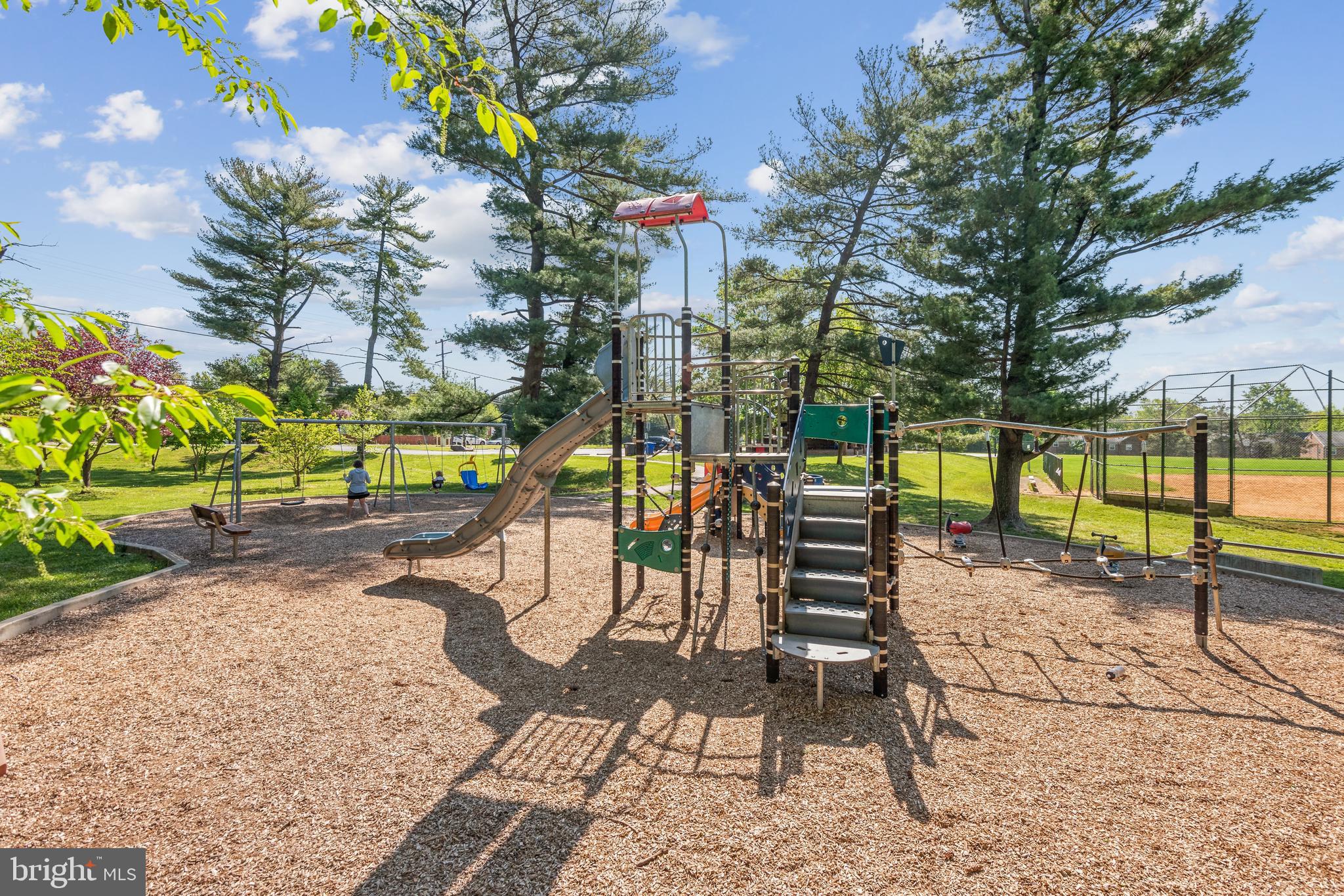 1513 WINDHAM LANE