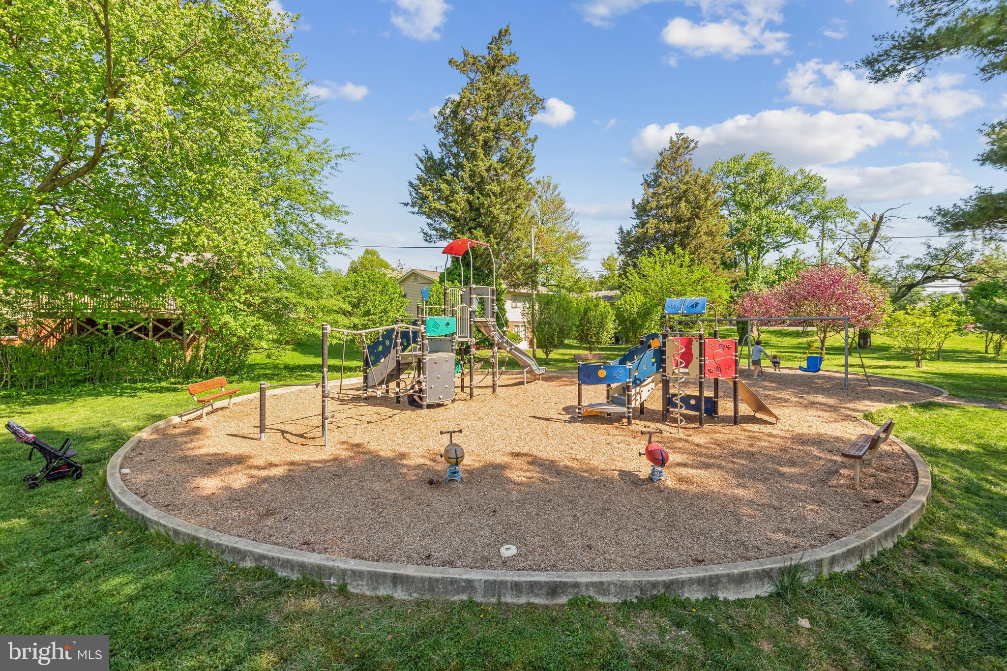 1513 WINDHAM LANE