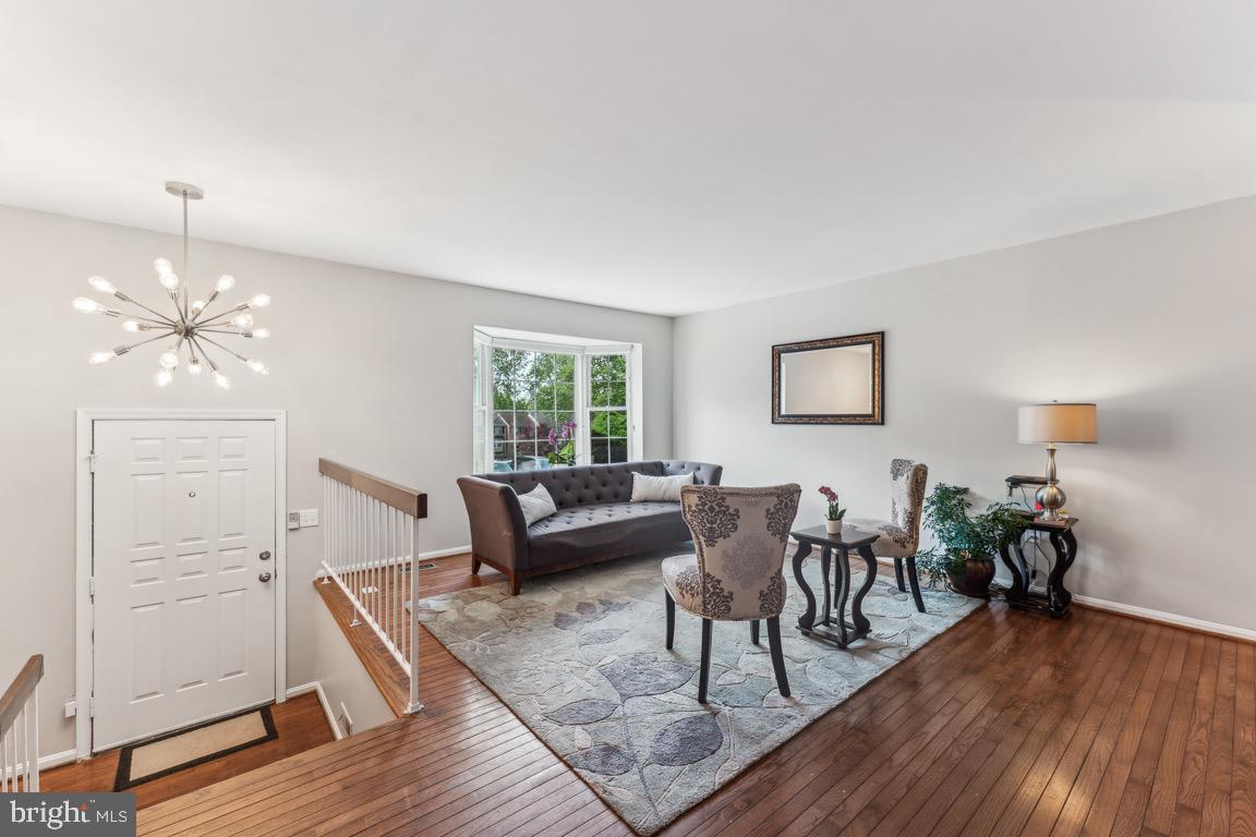 1903 BRIGHTLEAF COURT