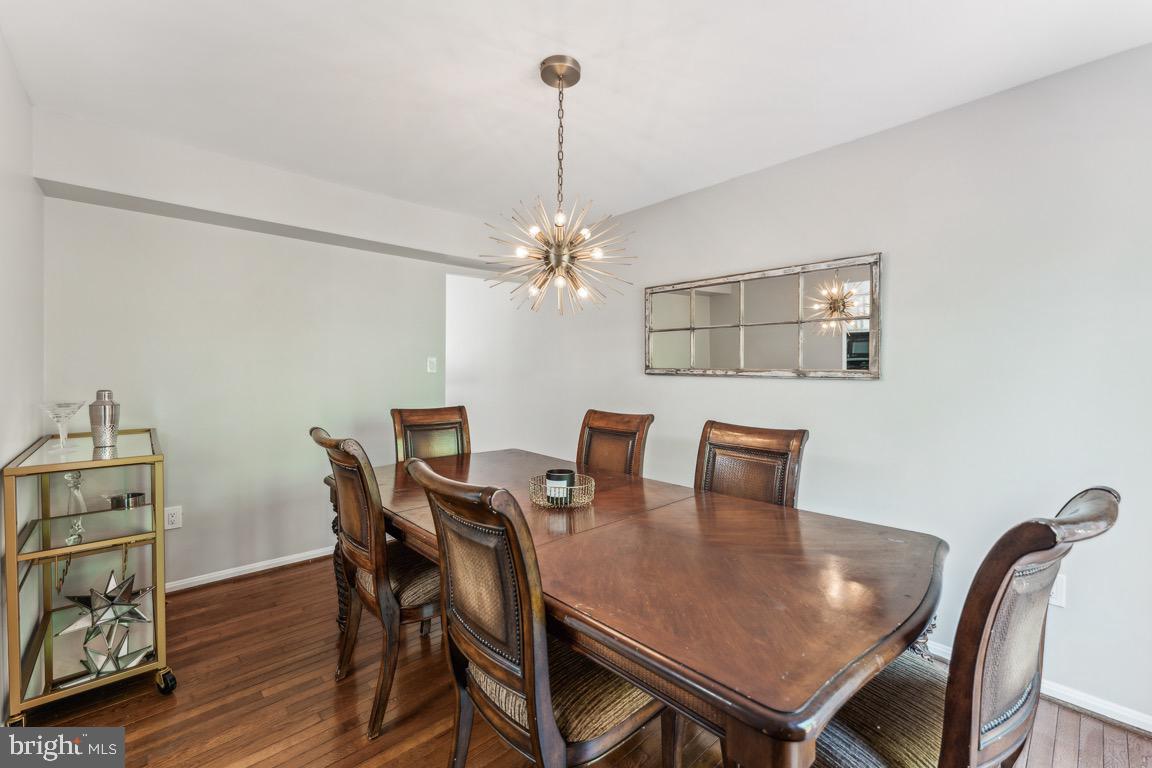 1903 BRIGHTLEAF COURT