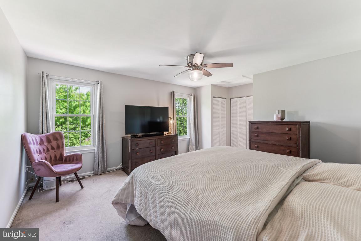 1903 BRIGHTLEAF COURT