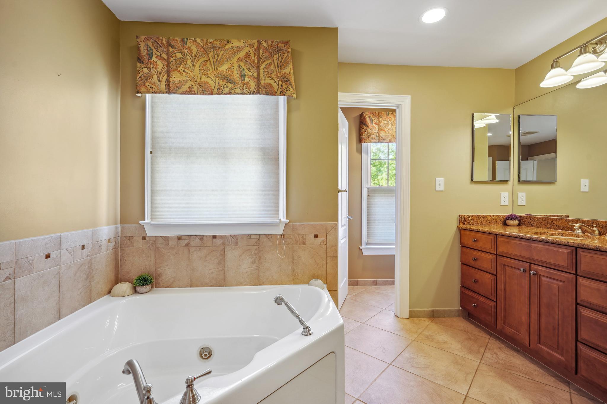 9015 MAGRUDER KNOLLS COURT