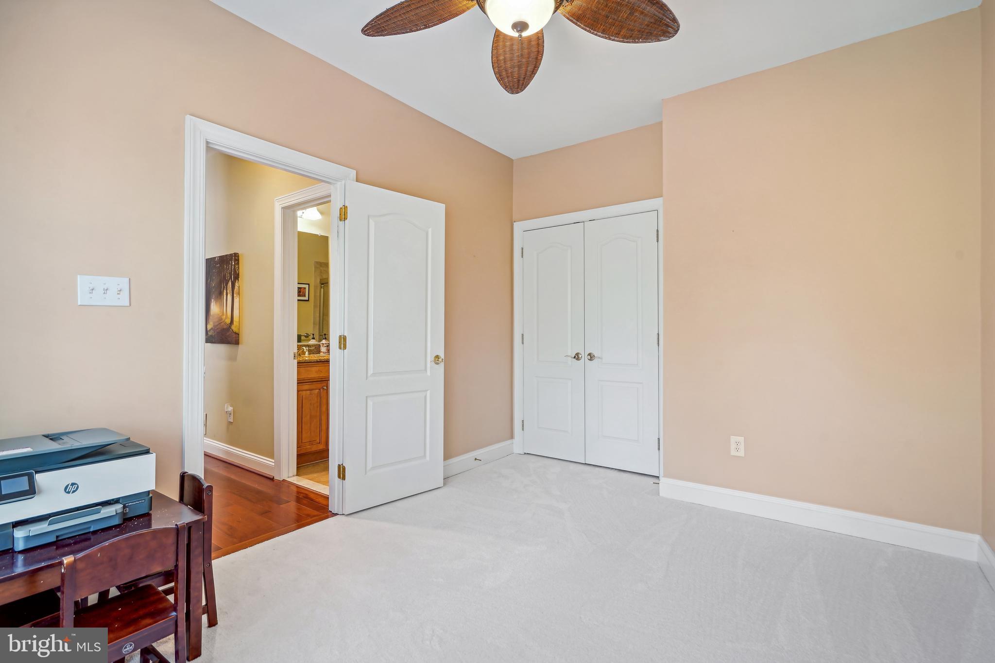 9015 MAGRUDER KNOLLS COURT