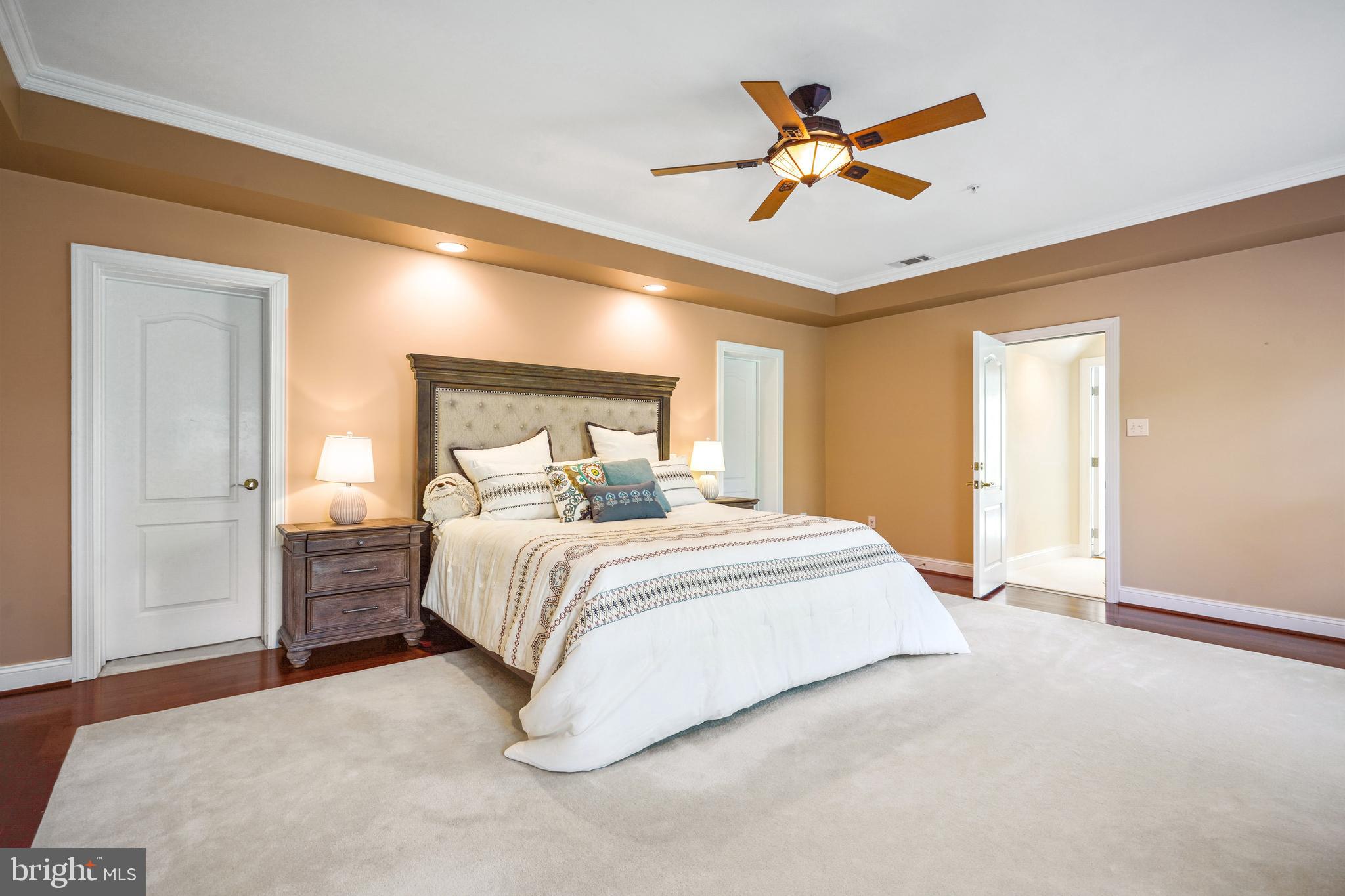 9015 MAGRUDER KNOLLS COURT