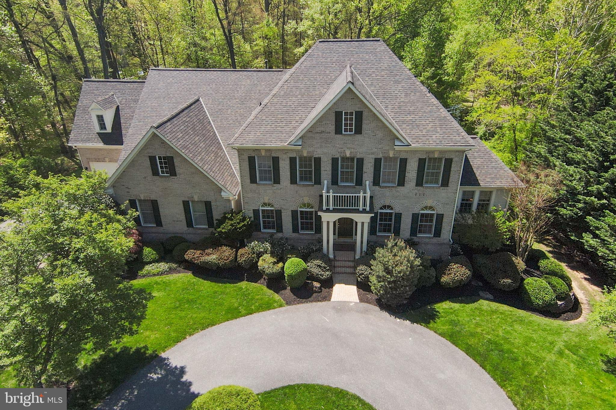 9015 MAGRUDER KNOLLS COURT