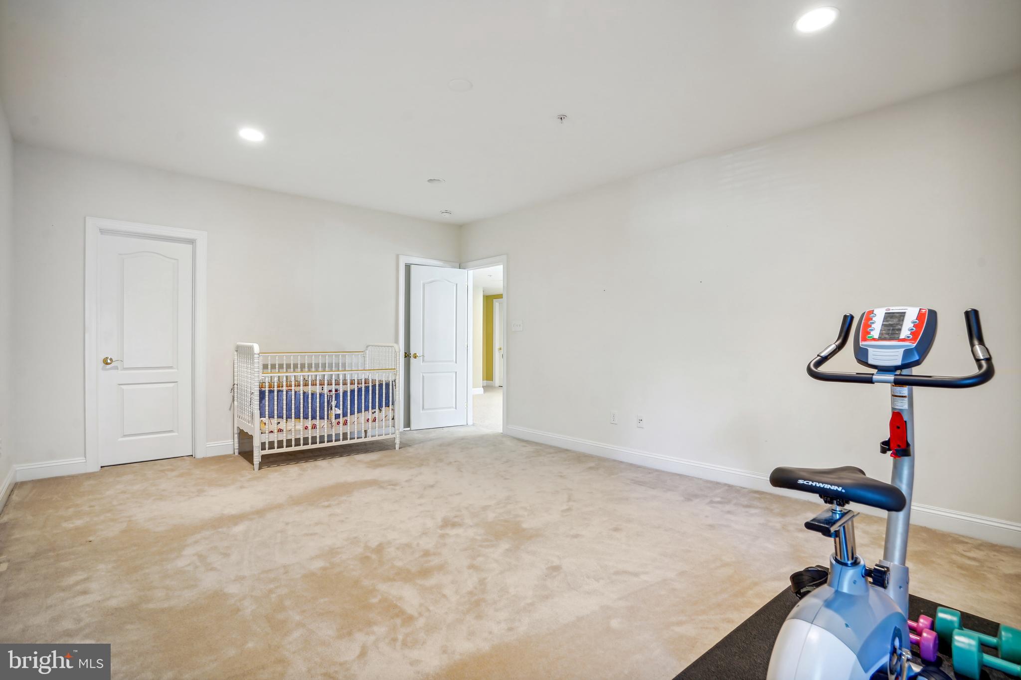 9015 MAGRUDER KNOLLS COURT