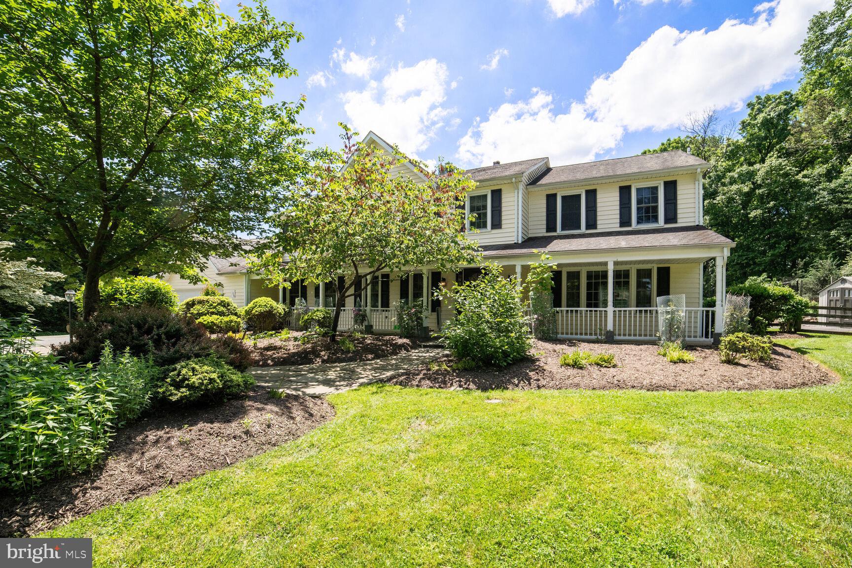 8710 LOCHAVEN DRIVE